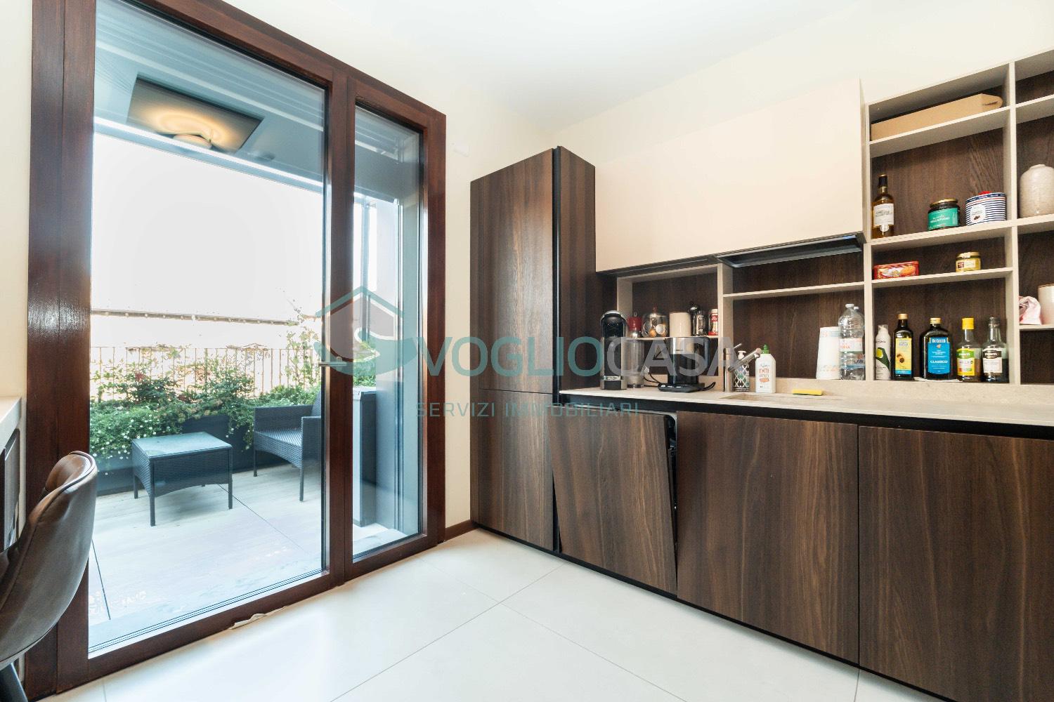 Trilocale arredato in affitto a Milano