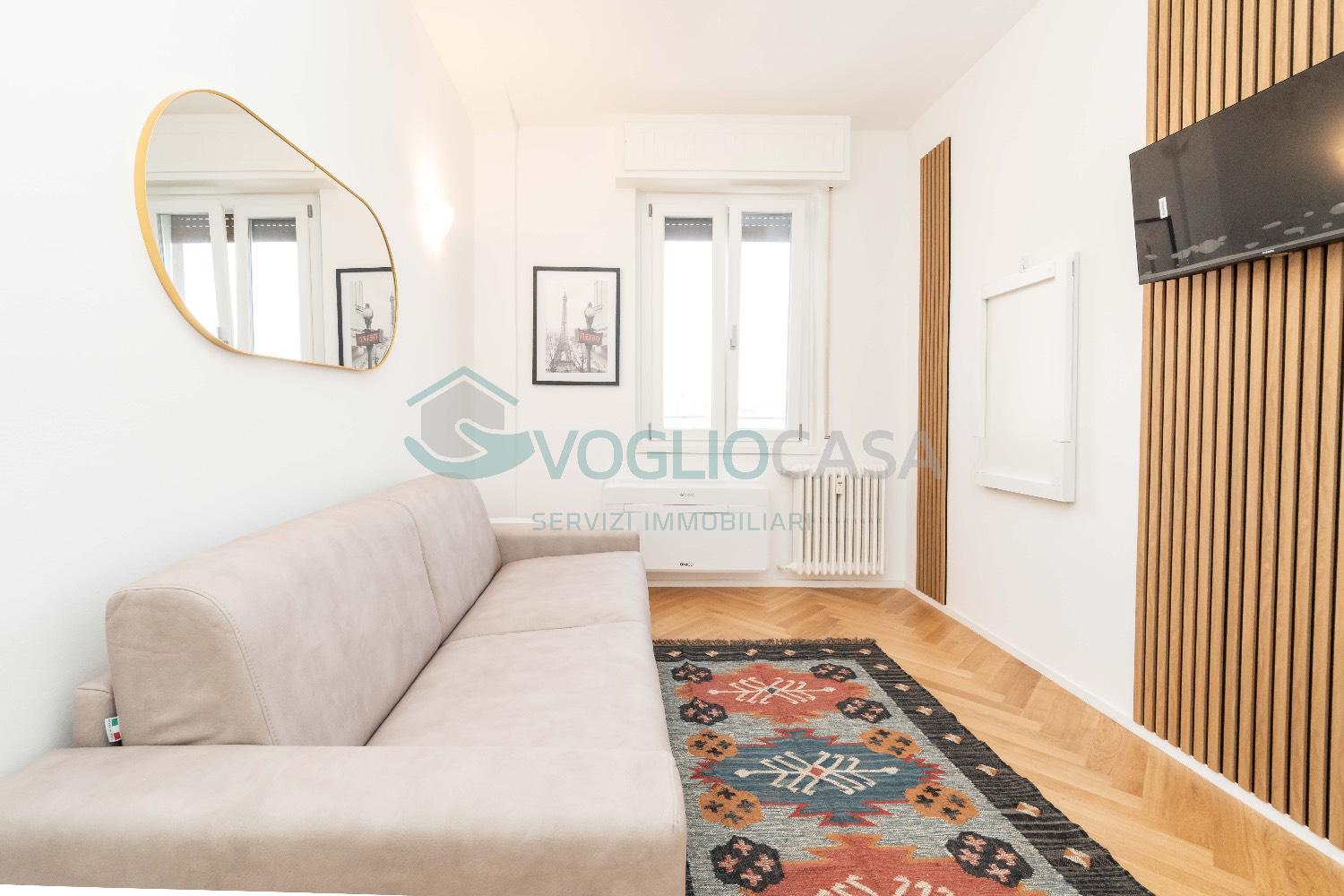 Monolocale arredato in affitto a Milano