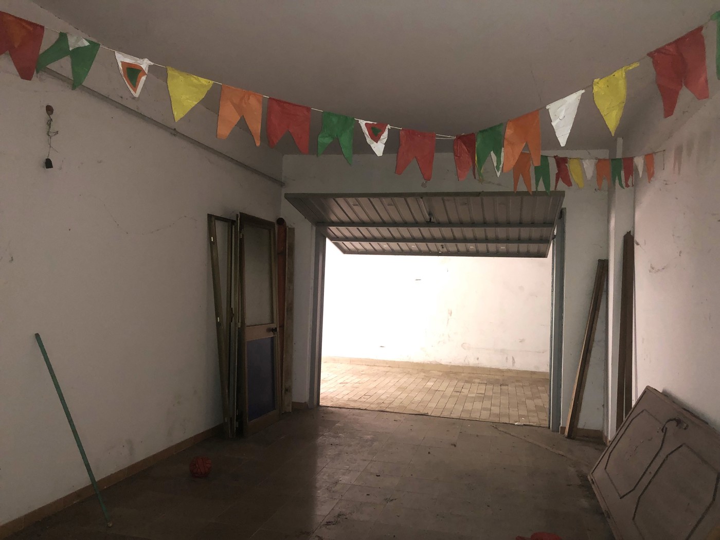 Box/Garage 33mq in vendita a Santa Flavia