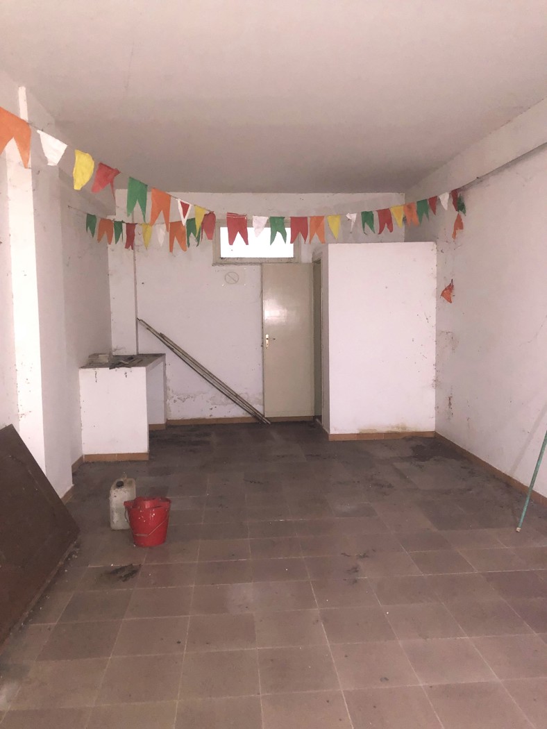 Box/Garage 33mq in vendita a Santa Flavia