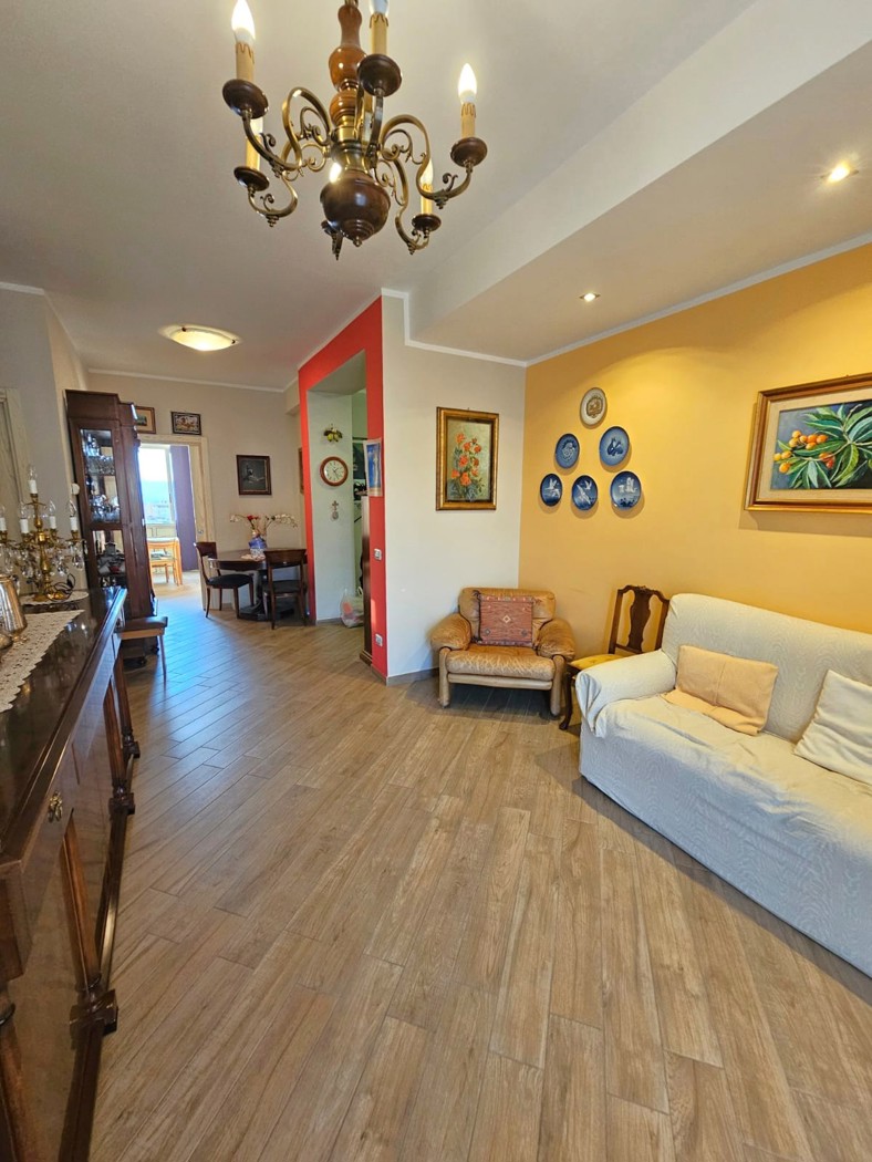 Trilocale vista mare a Villabate