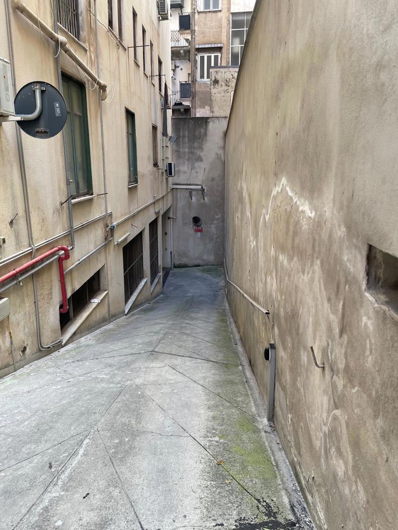 Box/Garage 25mq in vendita a Palermo