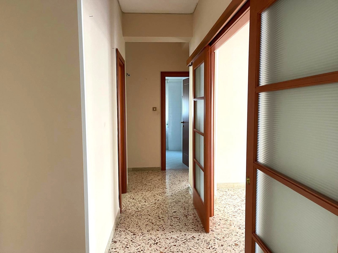 Trilocale arredato in affitto a Palermo