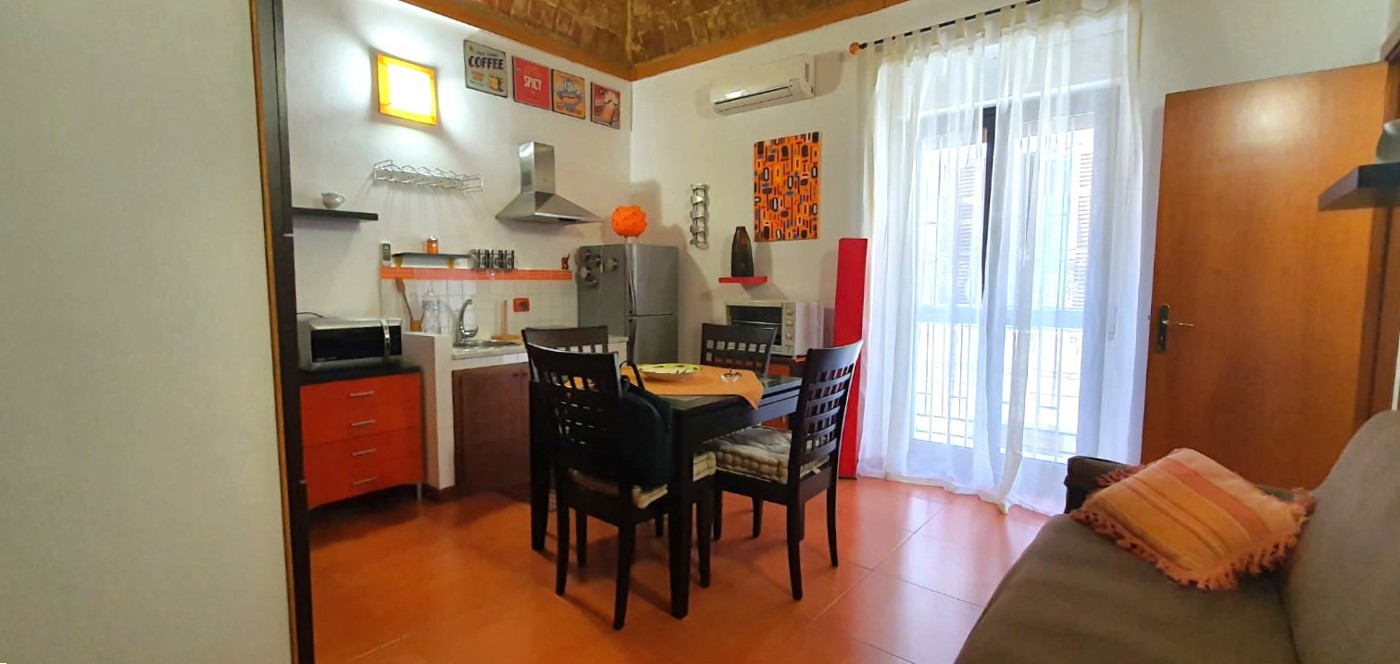 Bilocale arredato in affitto a Carini