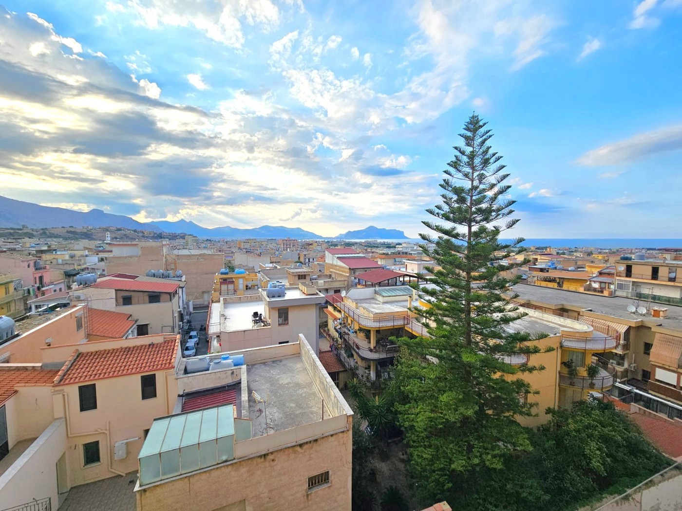 Trilocale arredato in affitto a Villabate