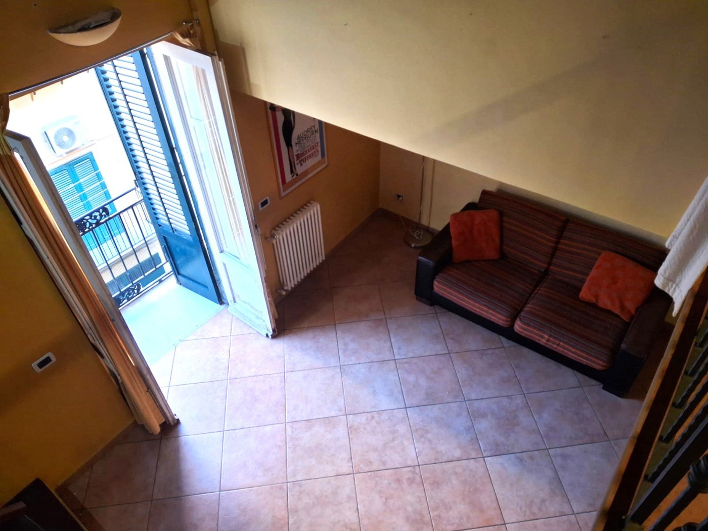 Bilocale arredato in affitto a Palermo