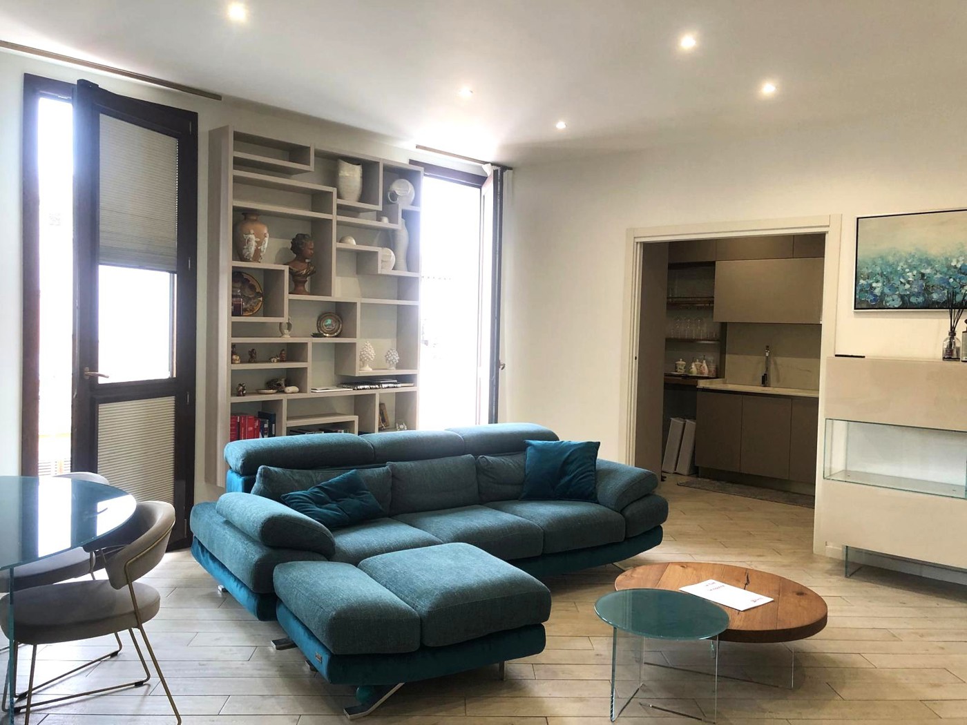 Quadrilocale arredato in affitto a Palermo