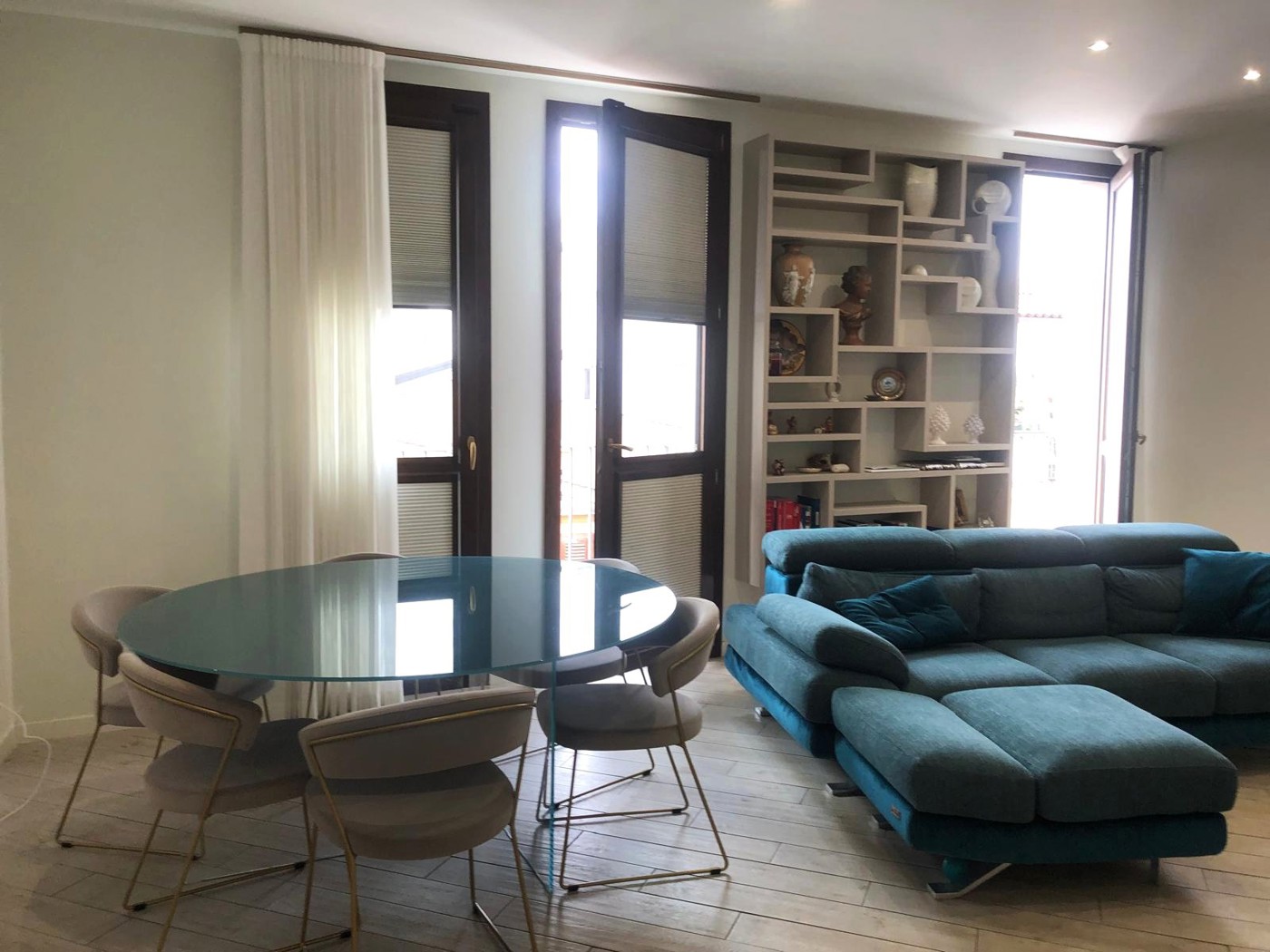 Quadrilocale arredato in affitto a Palermo