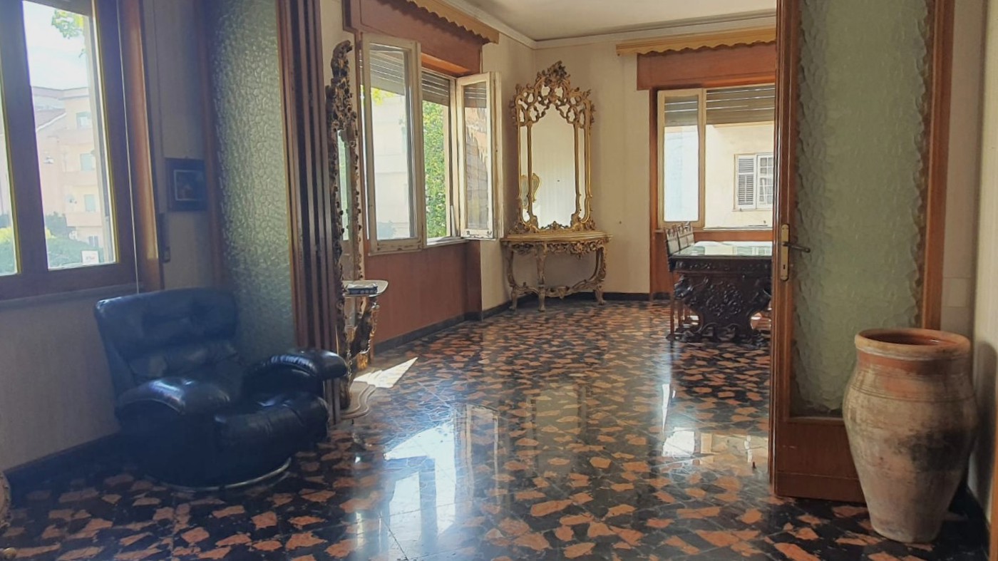 Appartamento da ristrutturare a Palermo