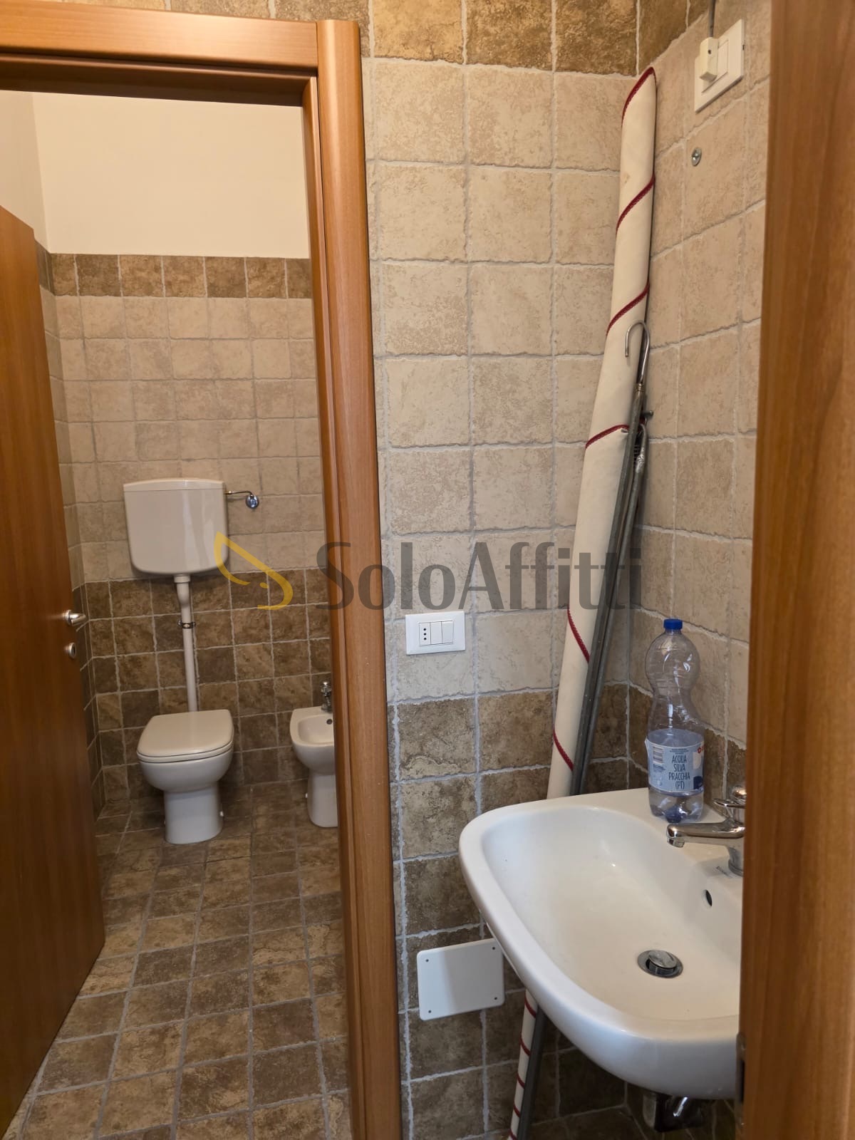 Locale commerciale in affitto in via giuseppe garibaldi 79, Rimini