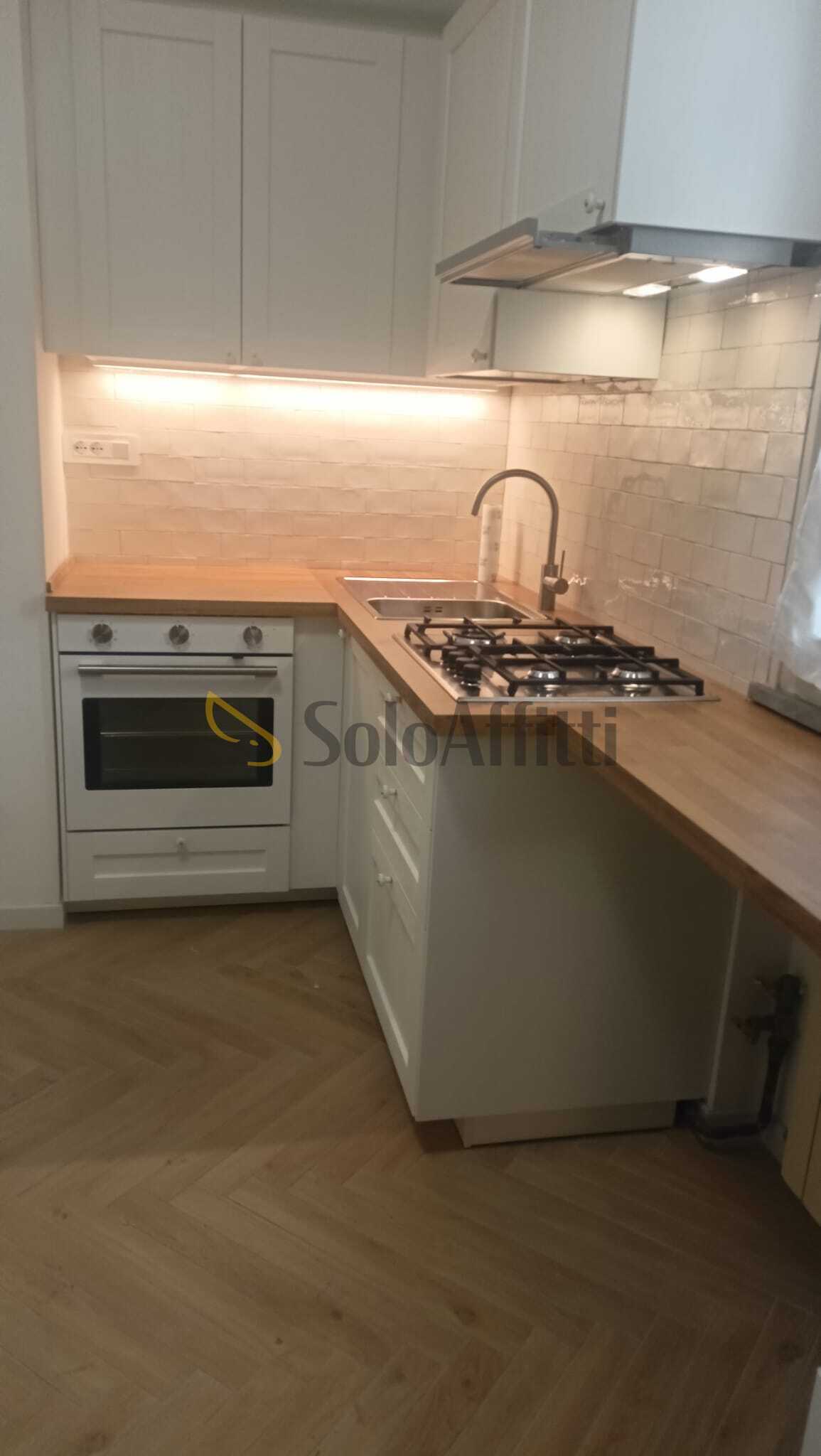 Bilocale con terrazzo in corso diaz, Forl�