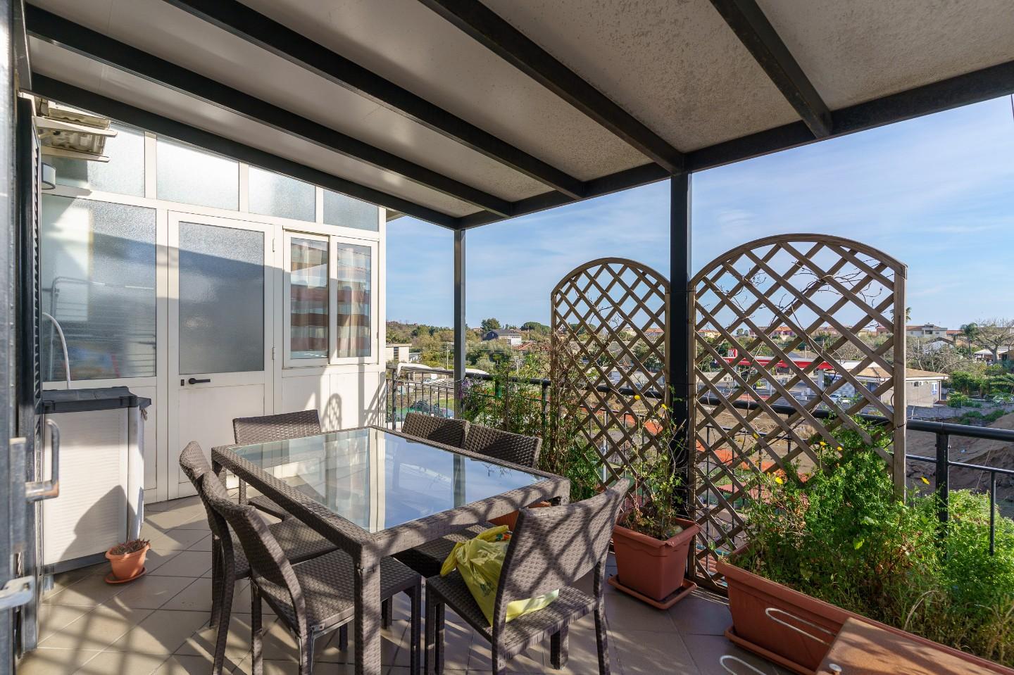 Casa indipendente con terrazzo, San Giovanni la Punta trappeto