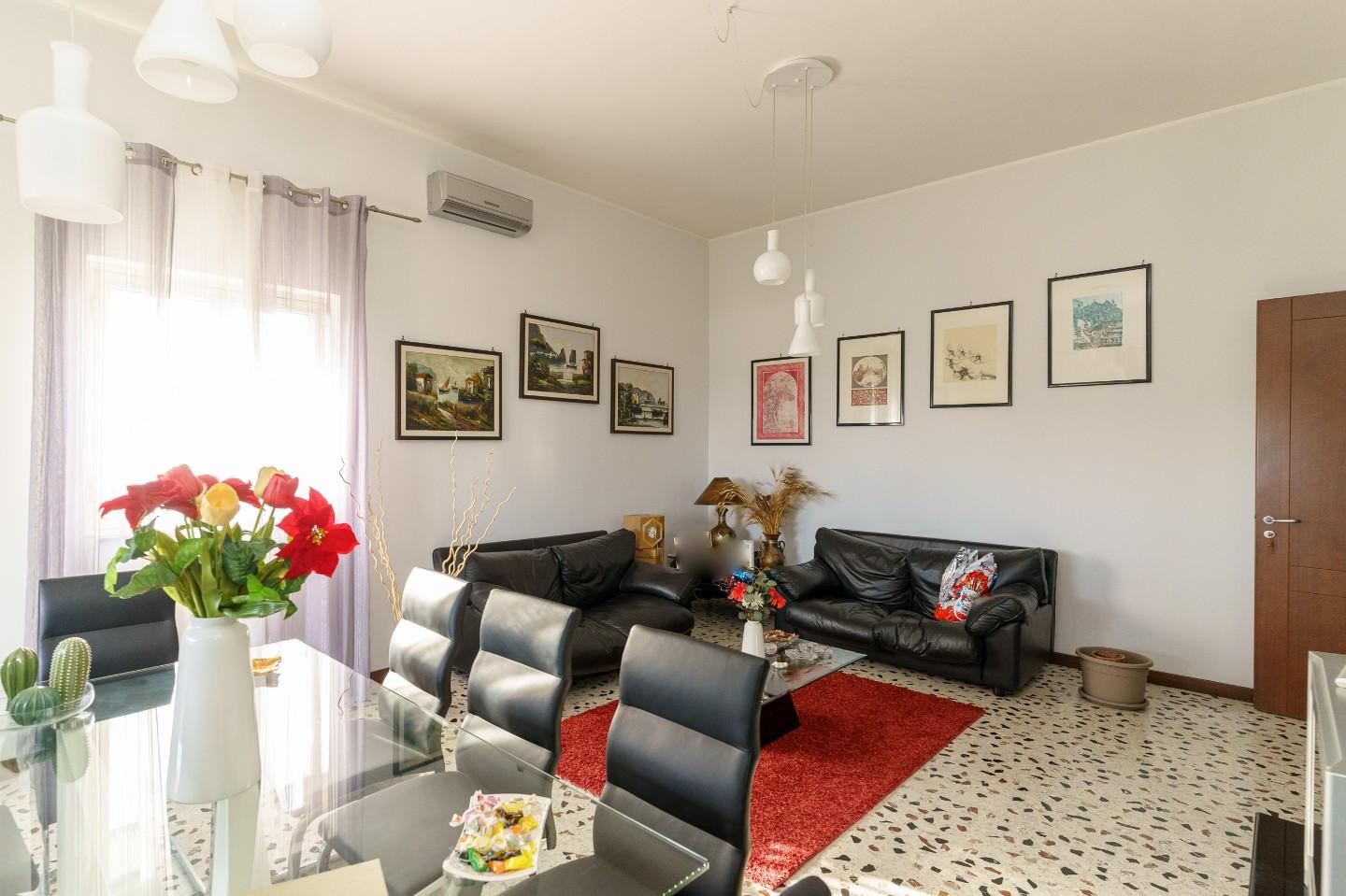 Casa indipendente con terrazzo, San Giovanni la Punta trappeto