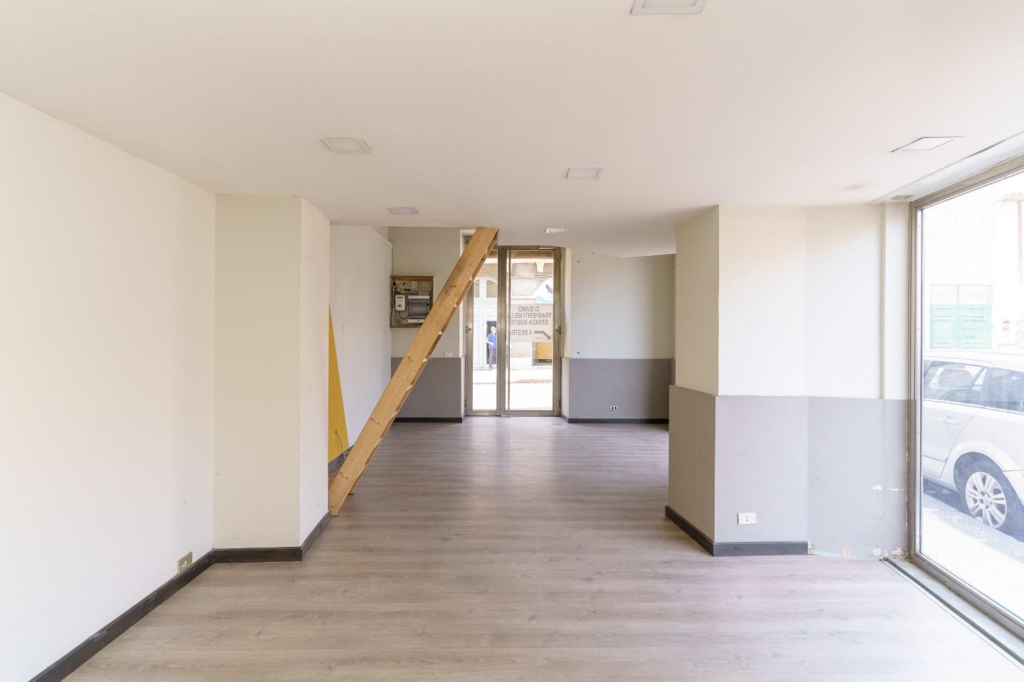 Negozio in affitto a Zafferana Etnea