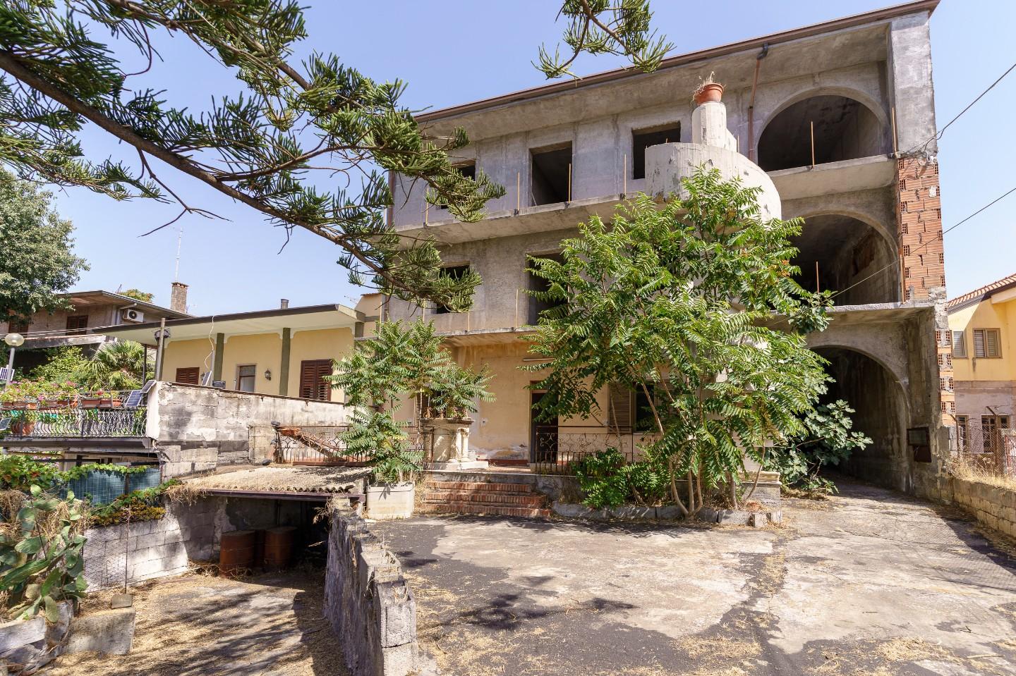 Bilocale con terrazzi a San Giovanni la Punta