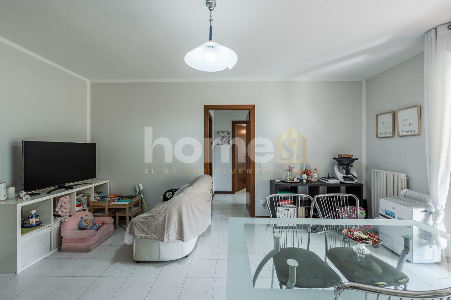 Trilocale in vendita, Mezzani casale