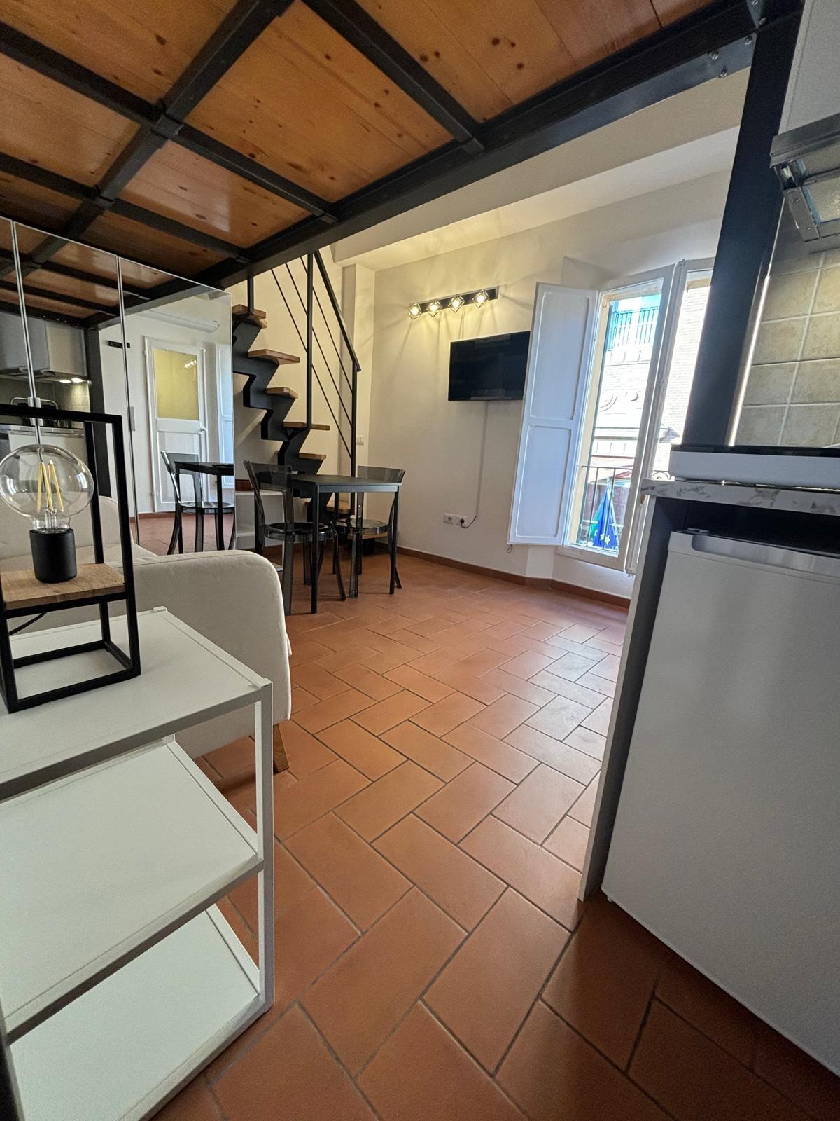 Monolocale arredato in affitto a Bologna