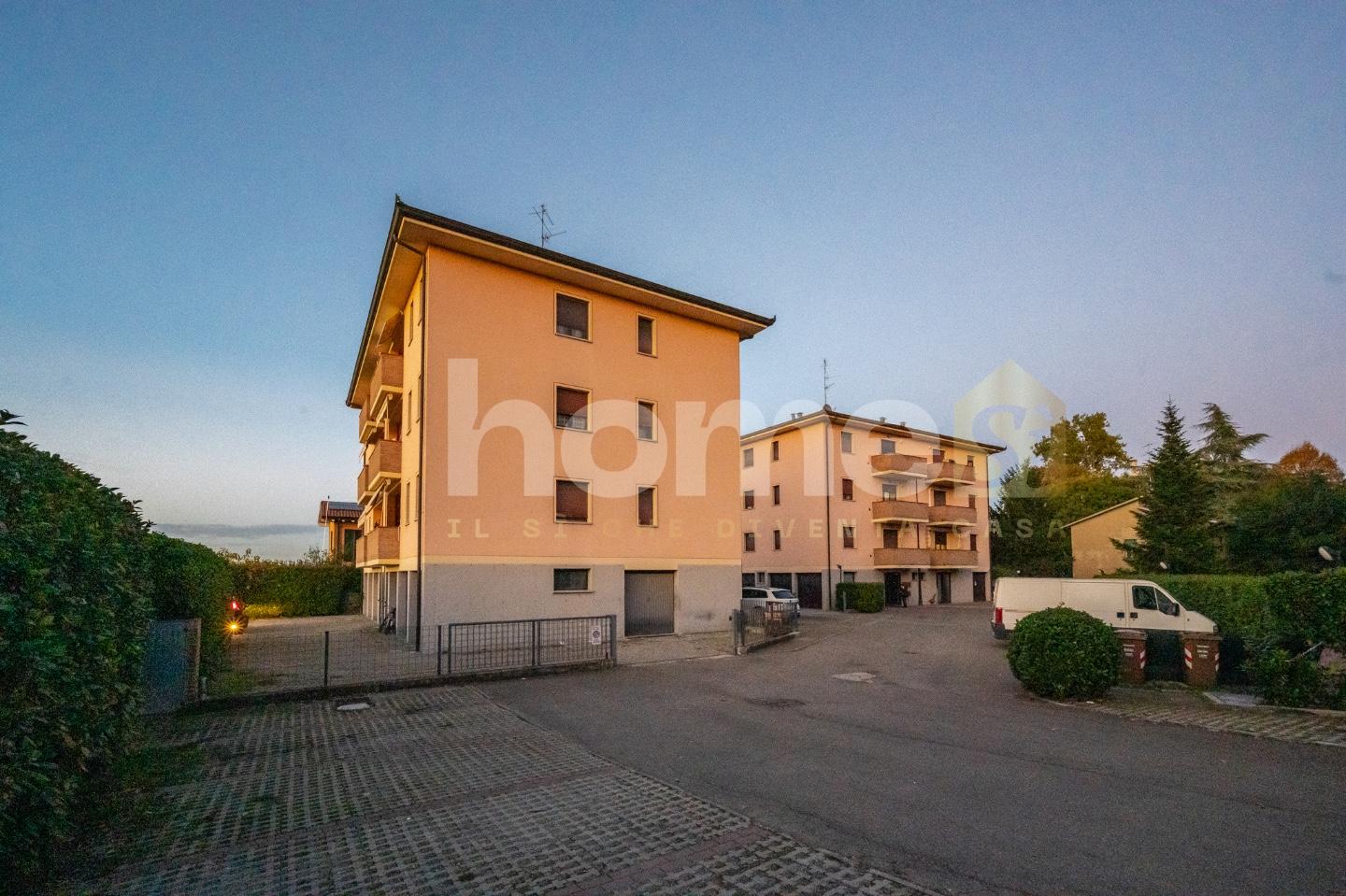 Quadrilocale in vendita, Reggio Emilia zona roncina