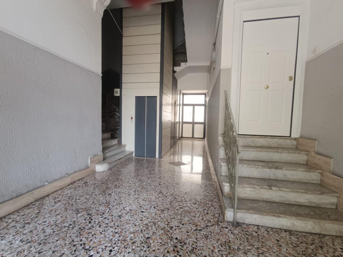 Appartamento in vendita a Taranto