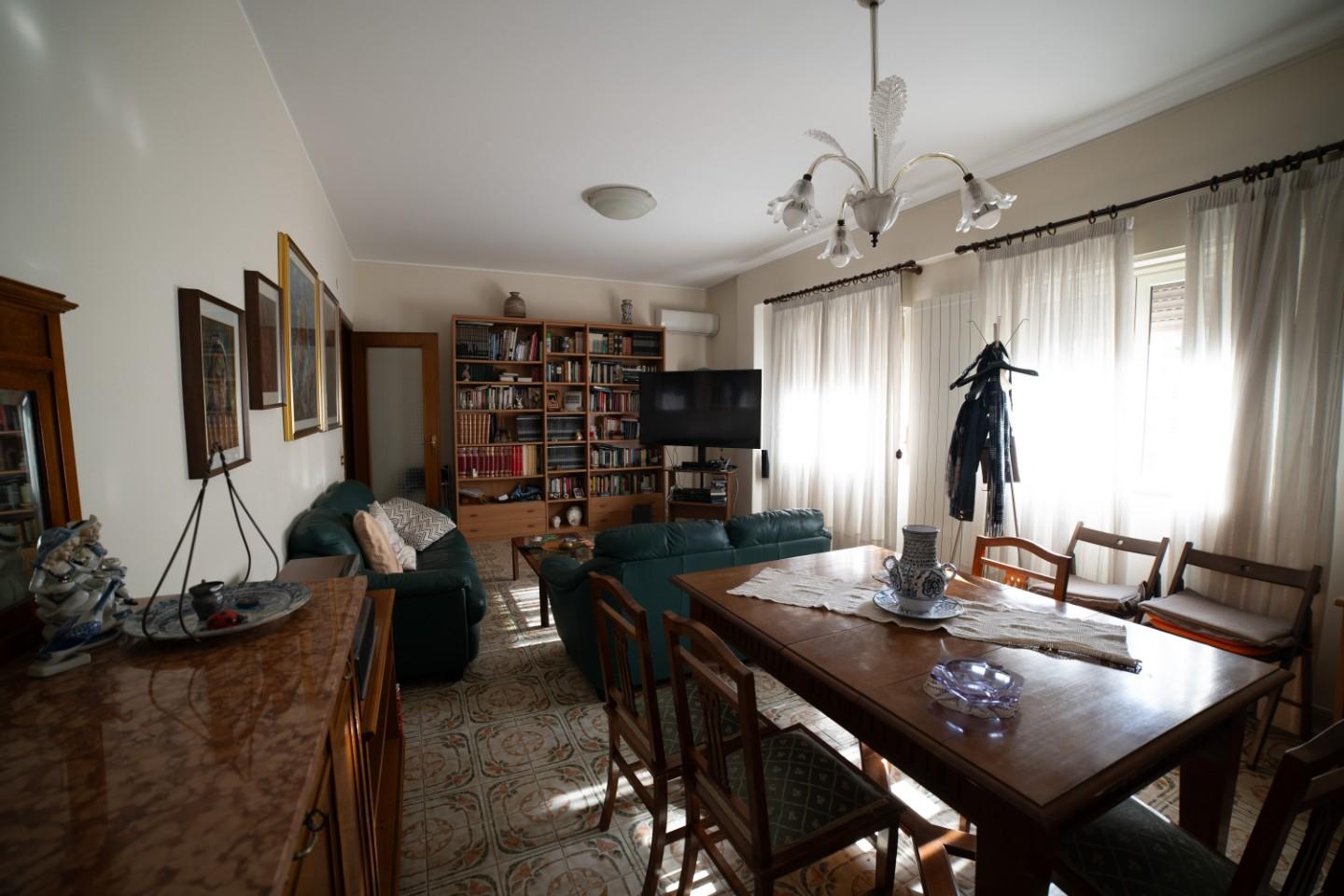 Appartamento in vendita a Palermo