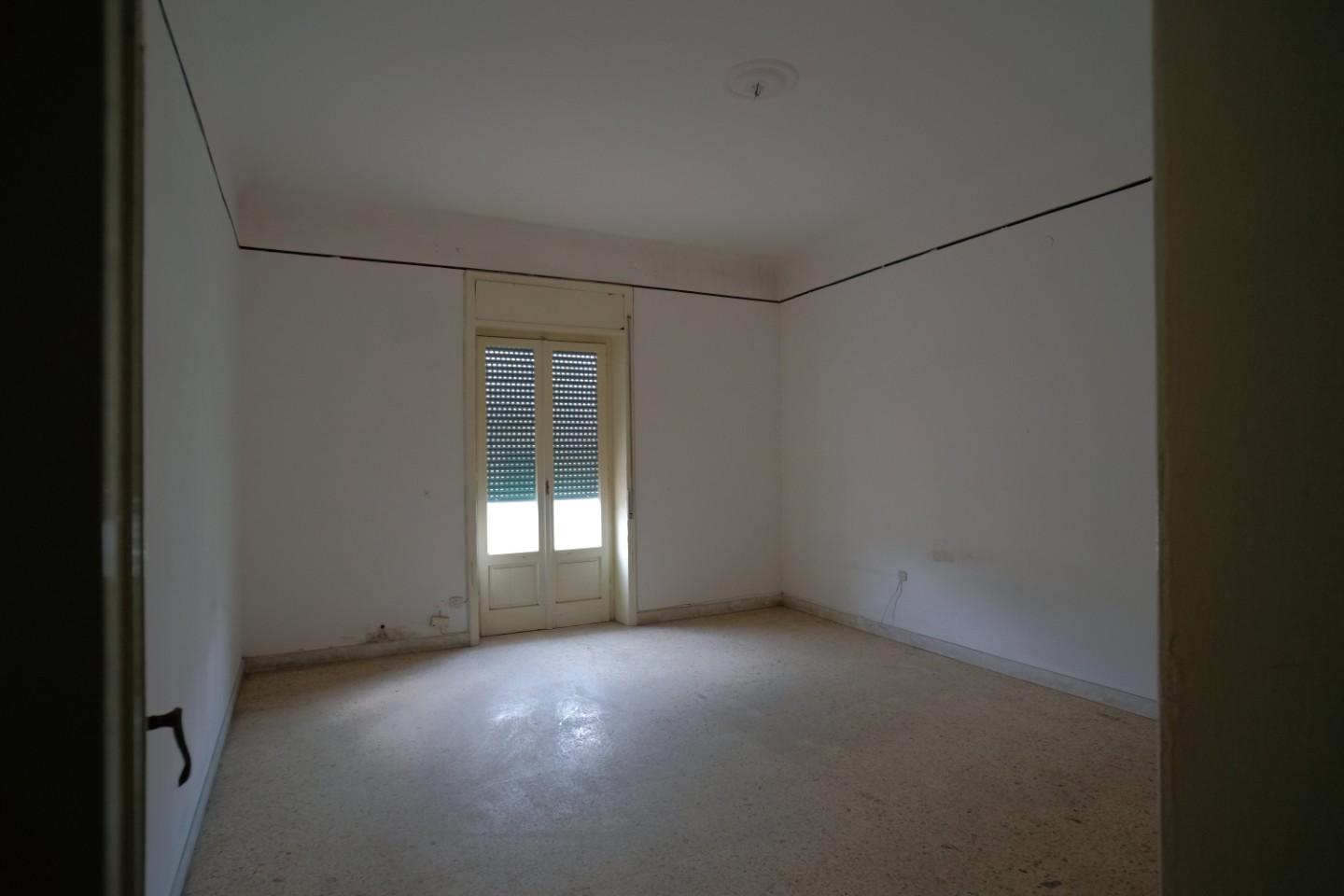 Appartamento da ristrutturare a Taranto