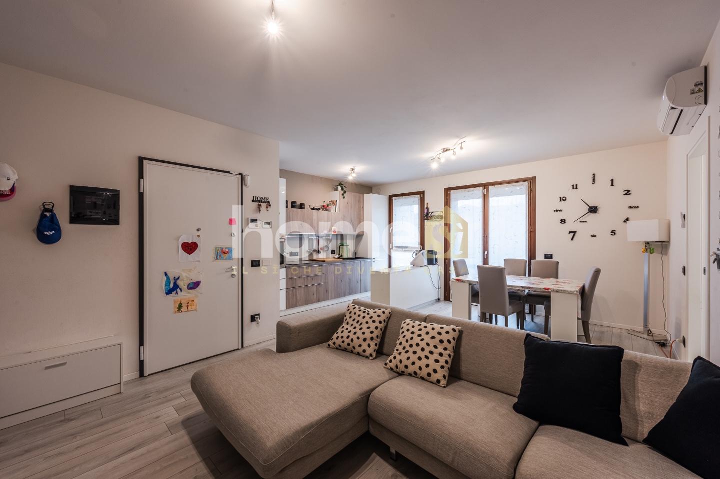 Trilocale in vendita a Montecchio Emilia