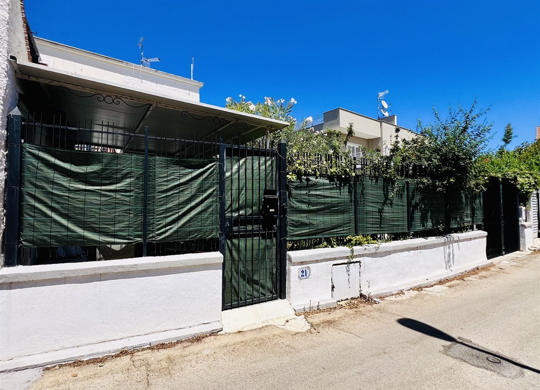 Casa indipendente arredata in affitto a Palermo