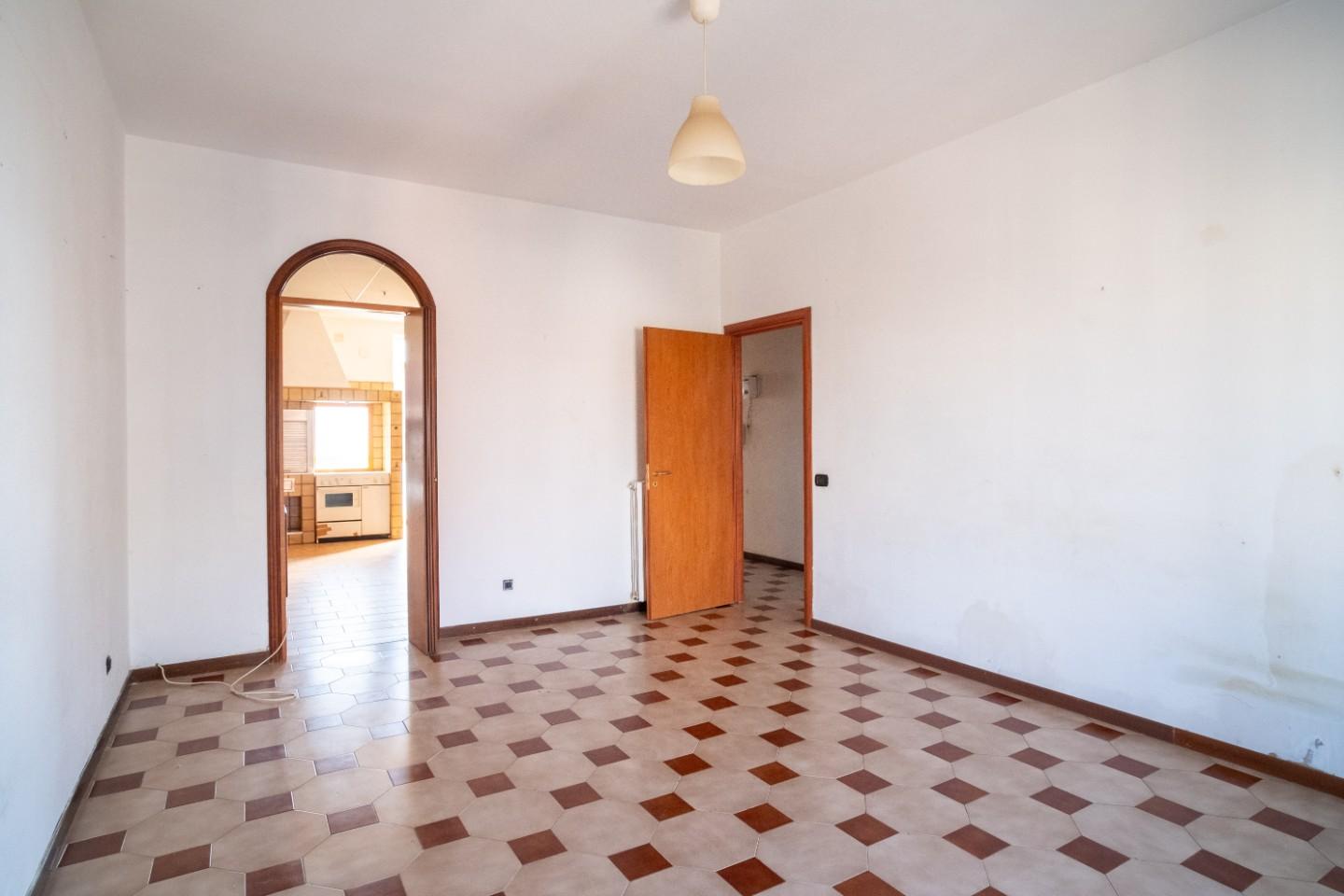 Bilocale da ristrutturare a Taranto