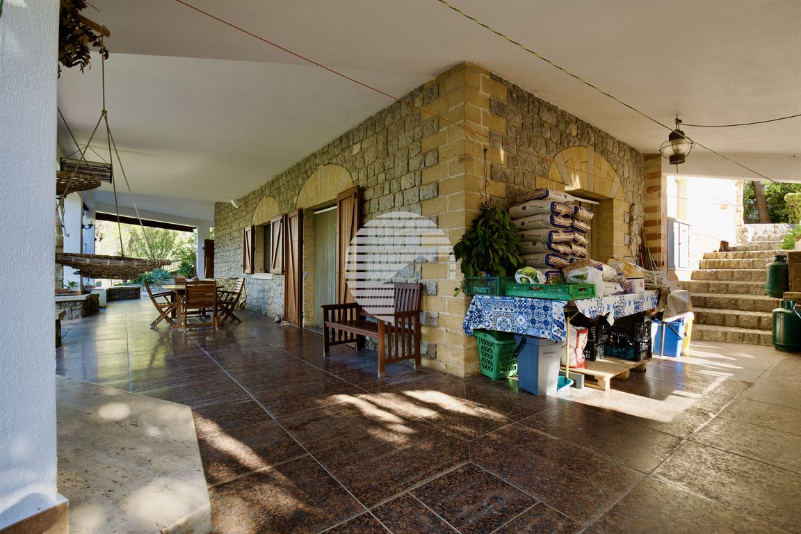 Villa con giardino a Torretta