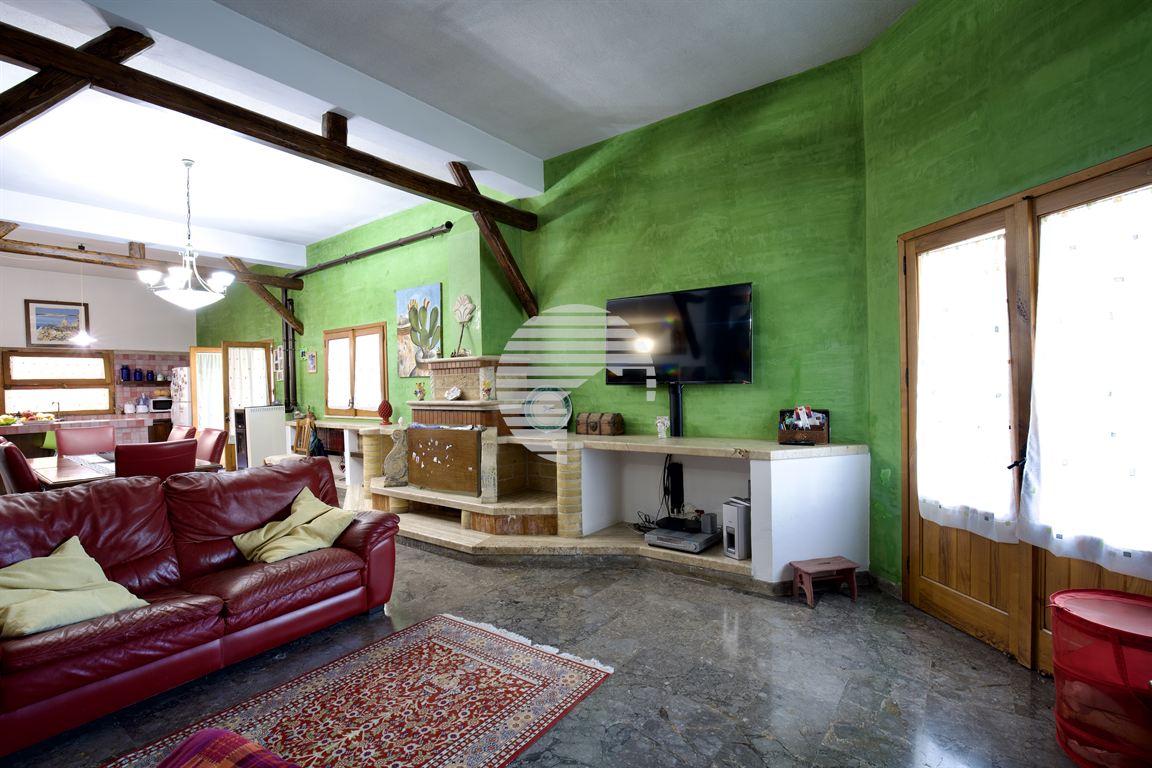 Villa con giardino a Torretta