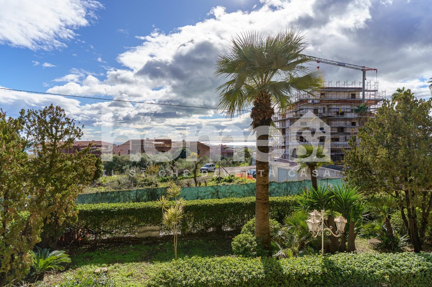 Appartamento vista mare a Tremestieri Etneo