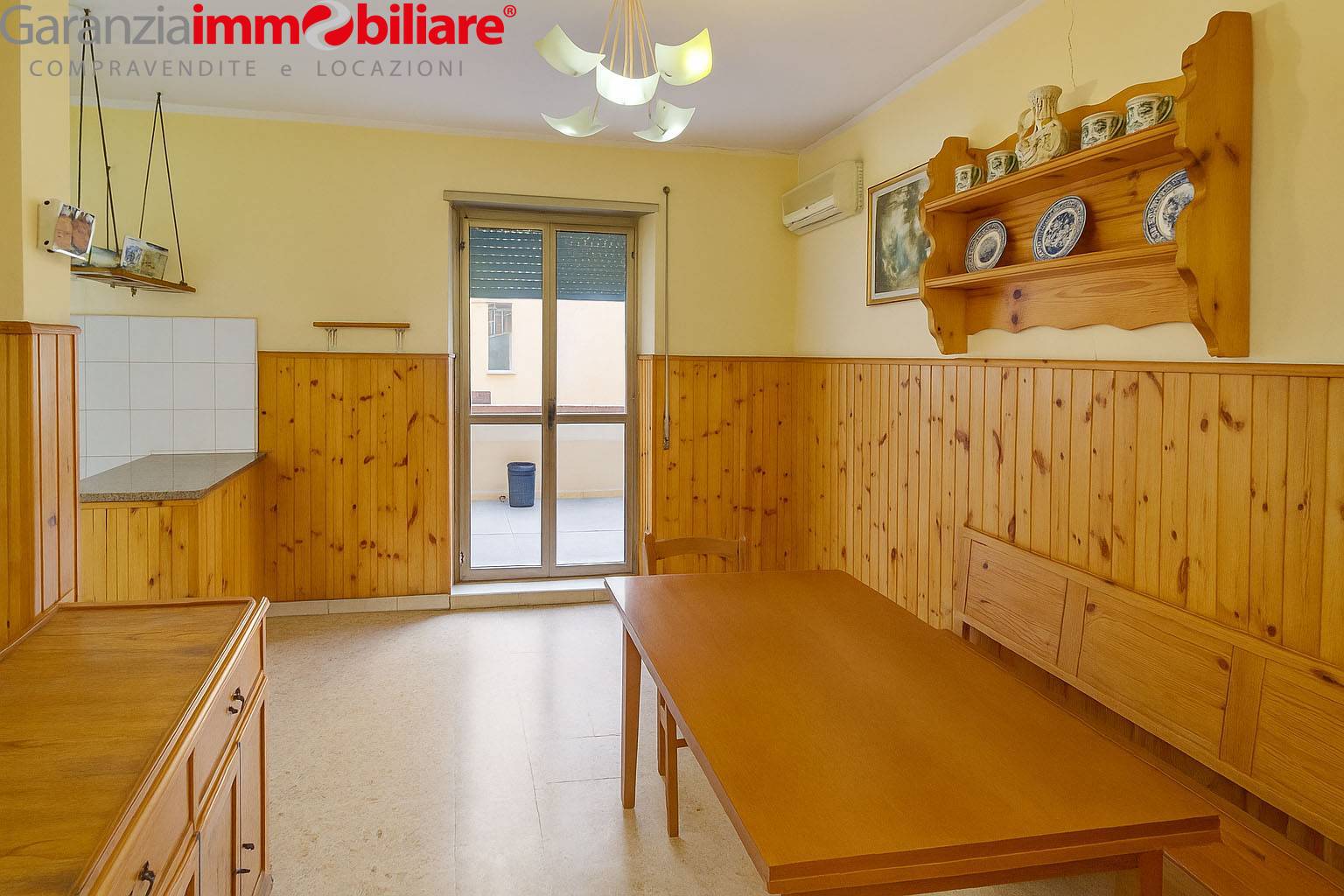 Appartamento in vendita a Napoli