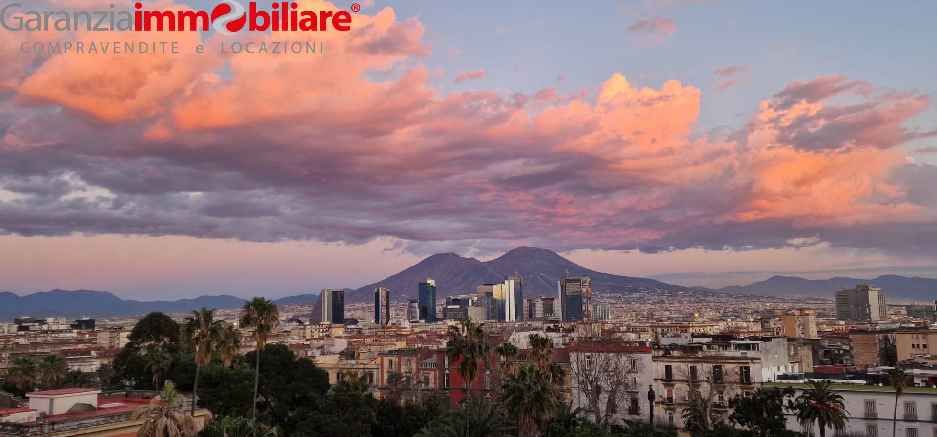Appartamento in vendita a Napoli