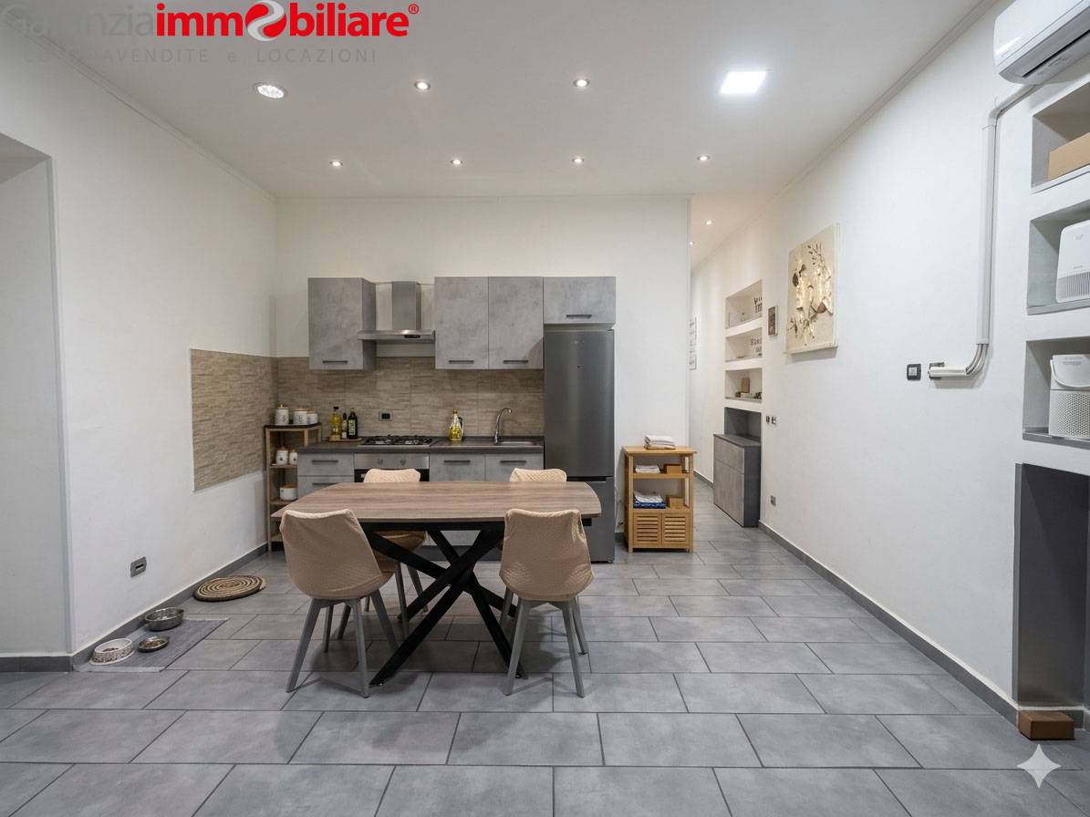 Appartamento in vendita a Napoli