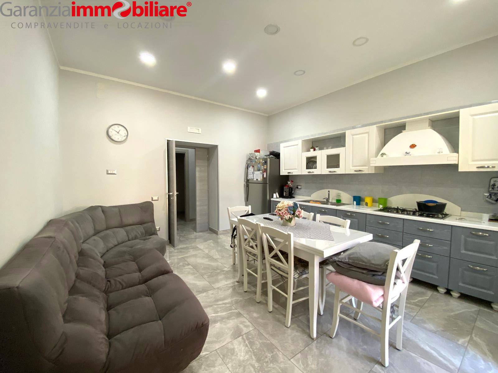 Appartamento in vendita a Napoli