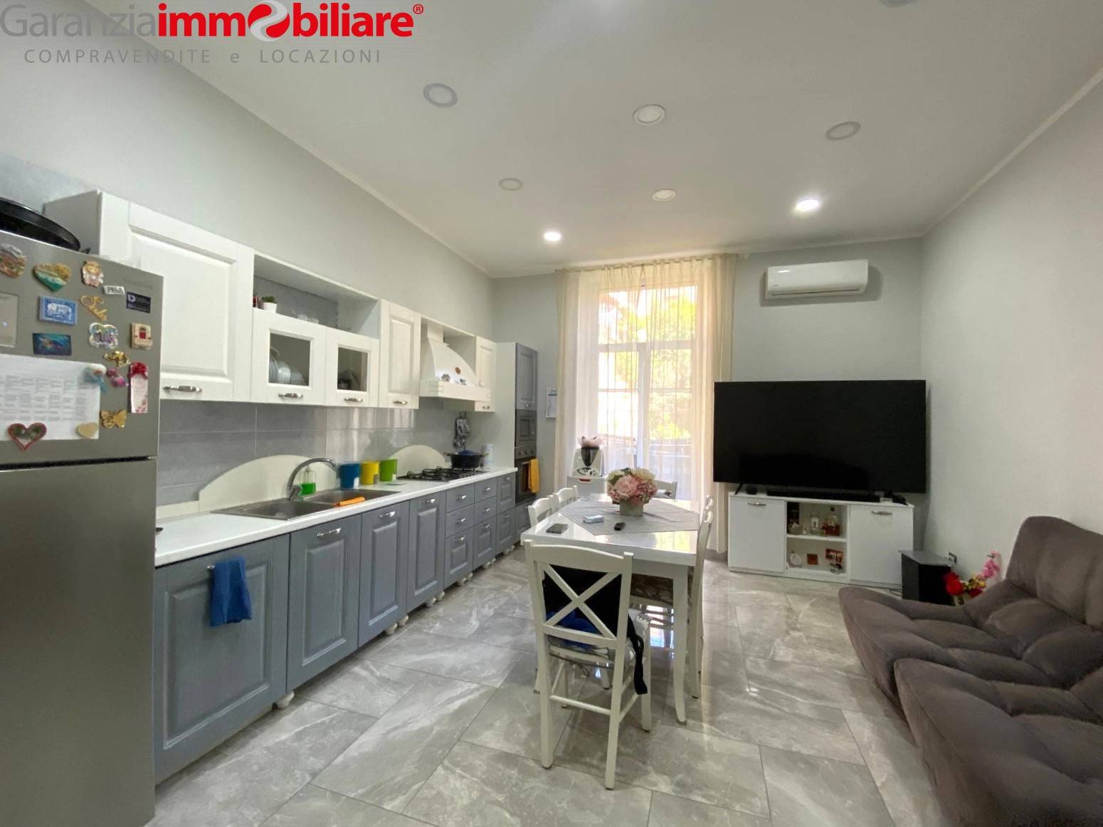 Appartamento in vendita a Napoli