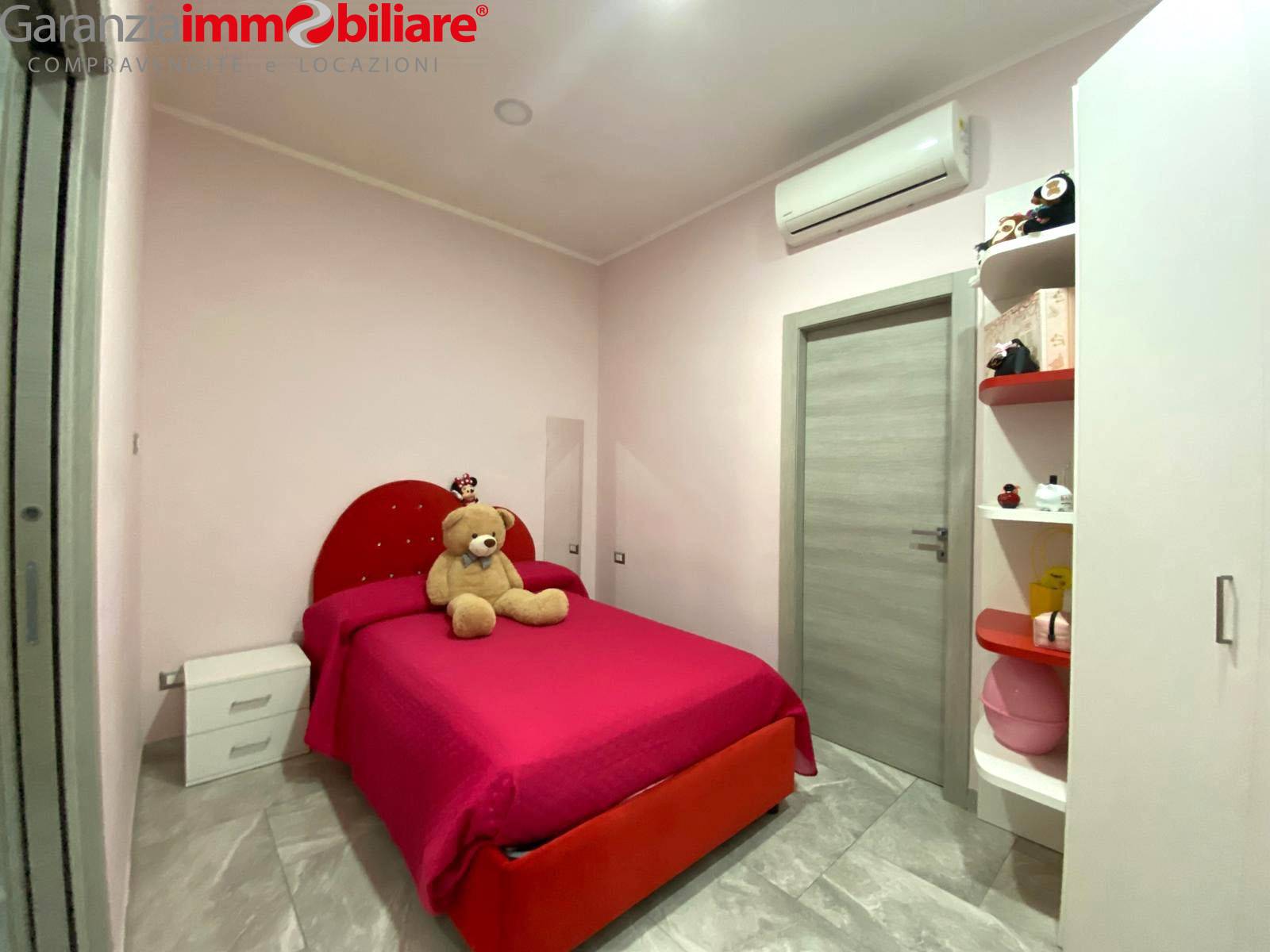 Appartamento in vendita a Napoli