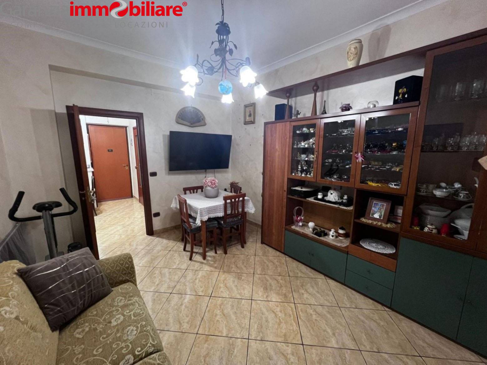 Appartamento in vendita a Napoli, San Carlo Arena