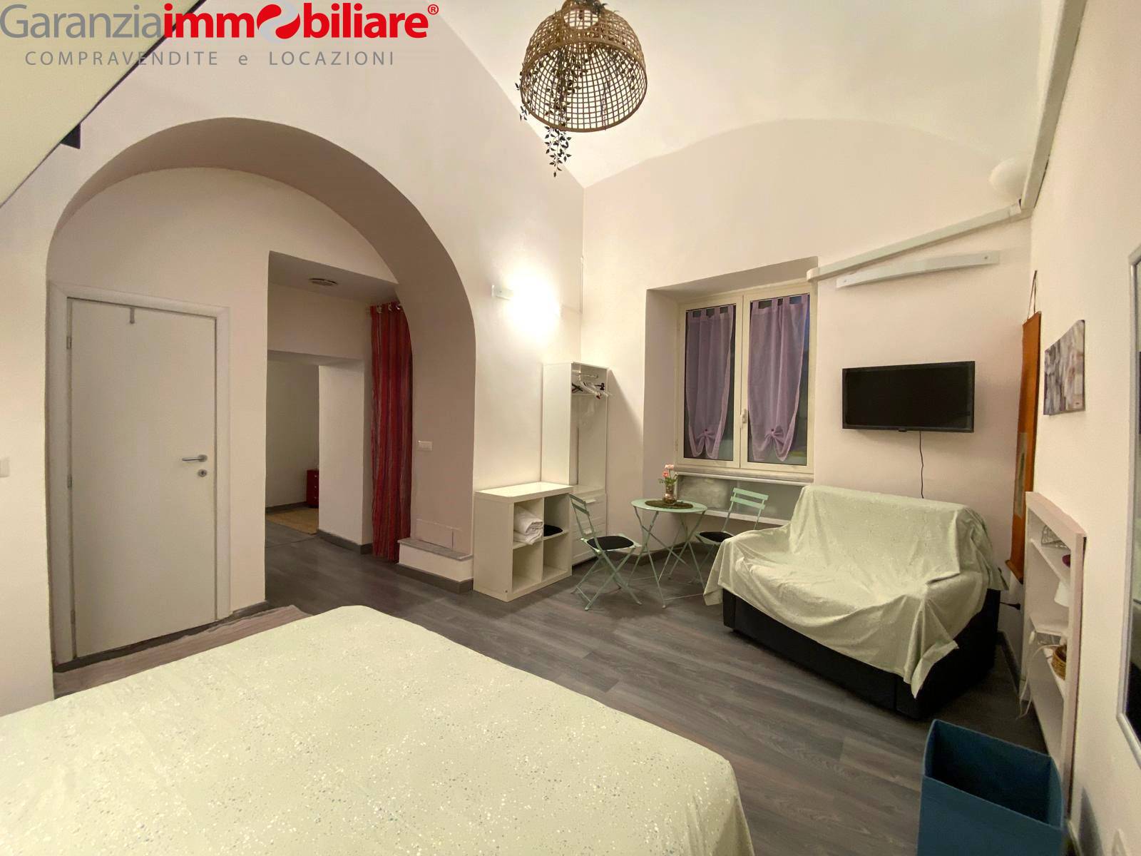 Appartamento in vendita a Napoli, San Ferdinando