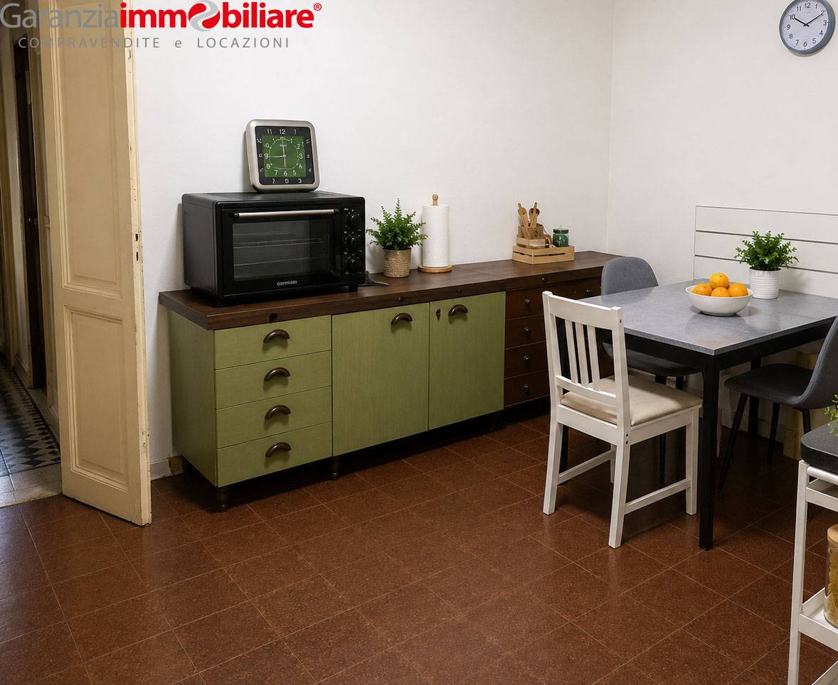 Appartamento in vendita a Napoli, Vicaria