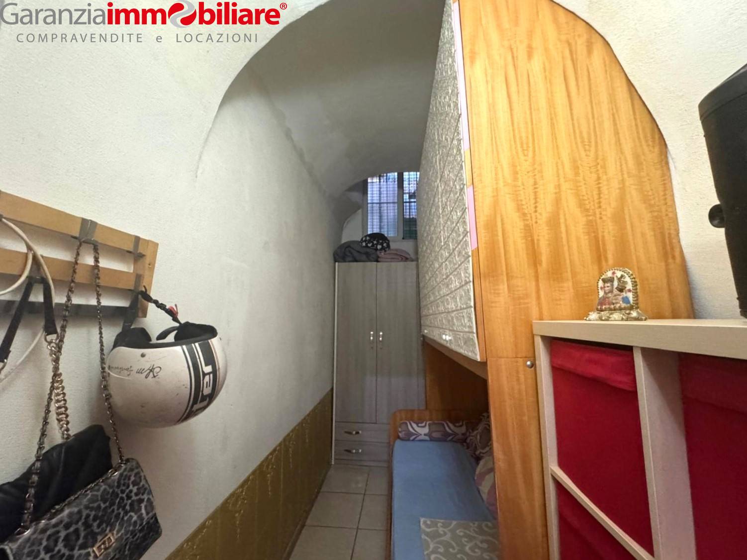 Appartamento in vendita a Napoli, San Carlo Arena