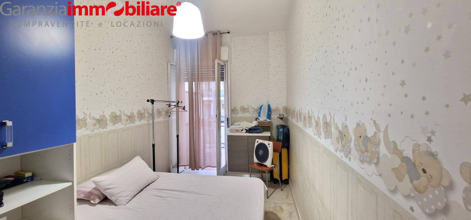 Appartamento in vendita a Napoli, San Carlo Arena