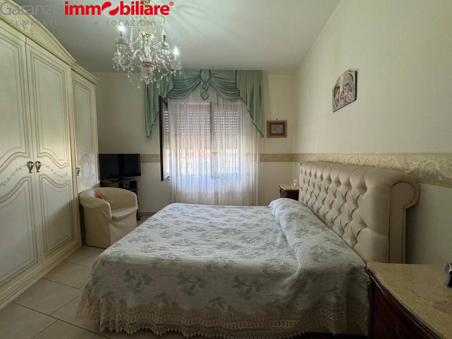 Appartamento in vendita a Napoli, San Carlo Arena