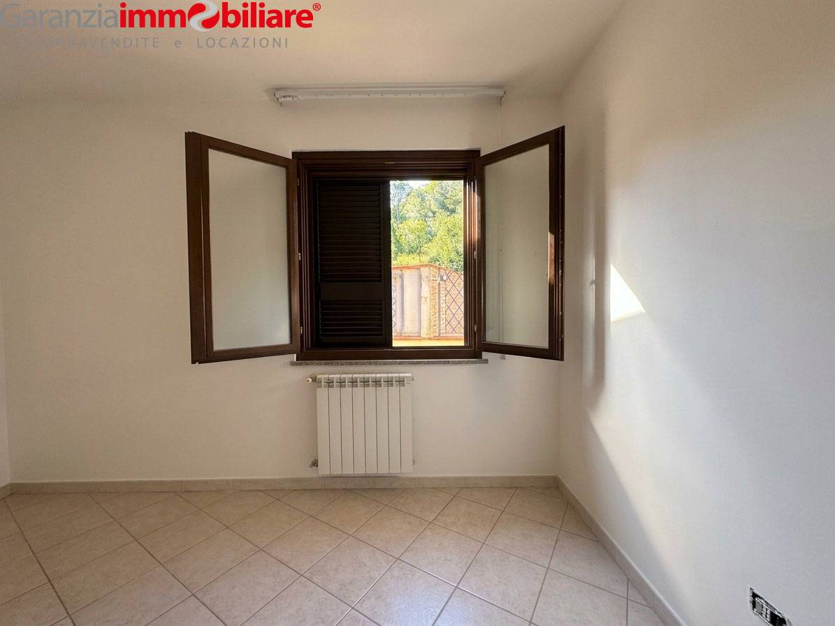 Appartamento in vendita a Napoli, San Carlo Arena