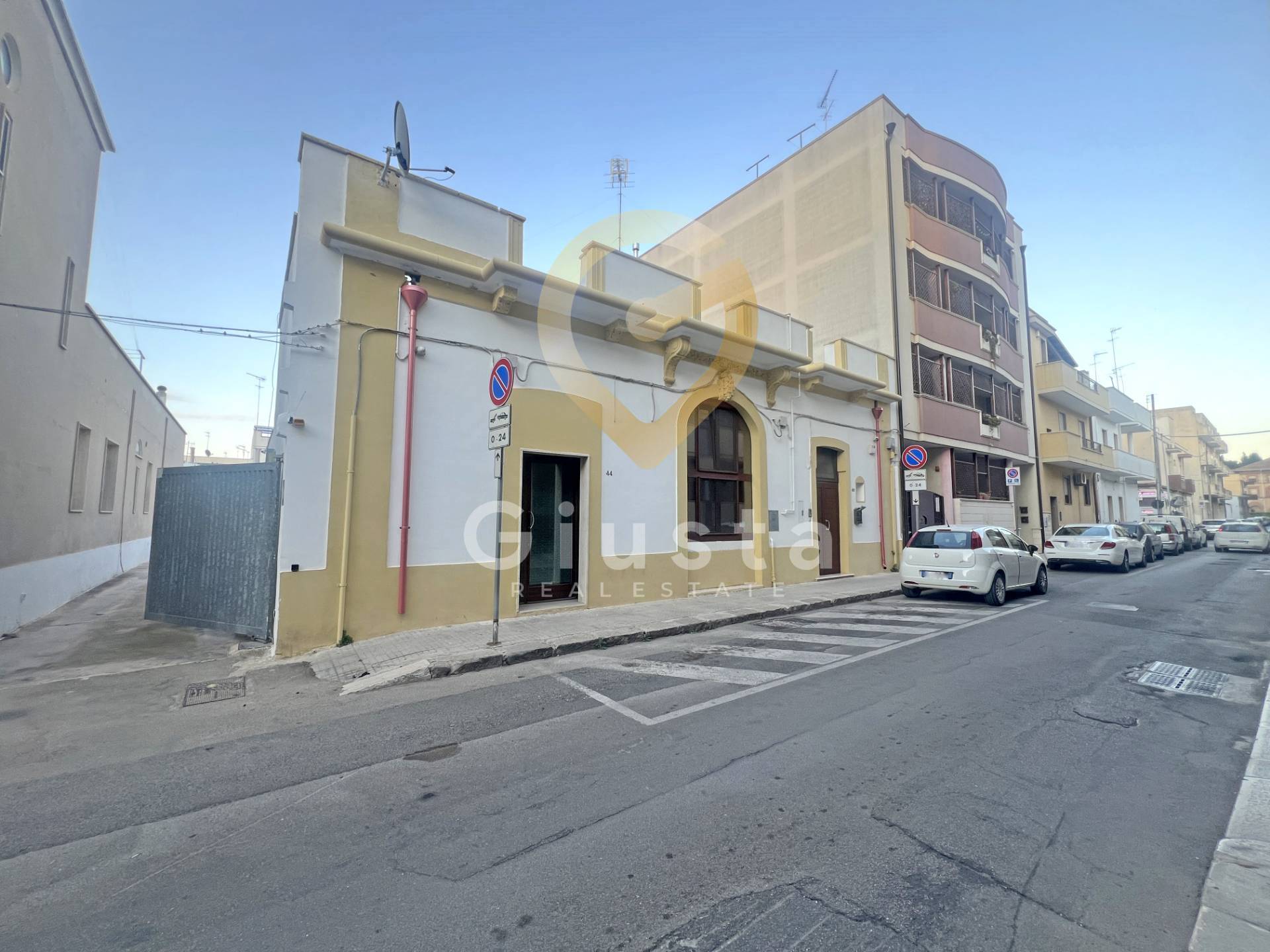 Casa indipendente in vendita, Brindisi cappuccini