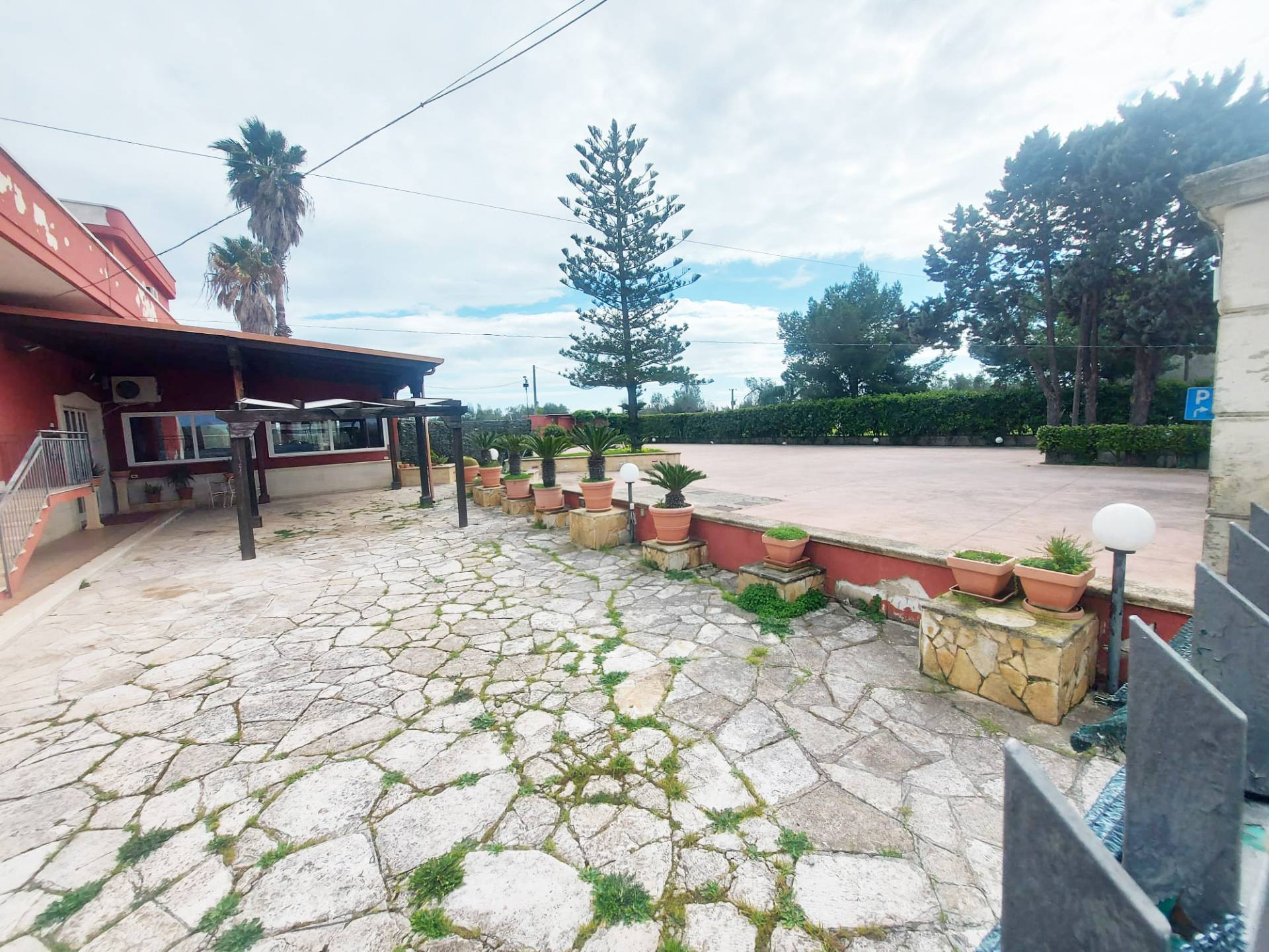 Commerciale Altro in vendita a San Pietro Vernotico