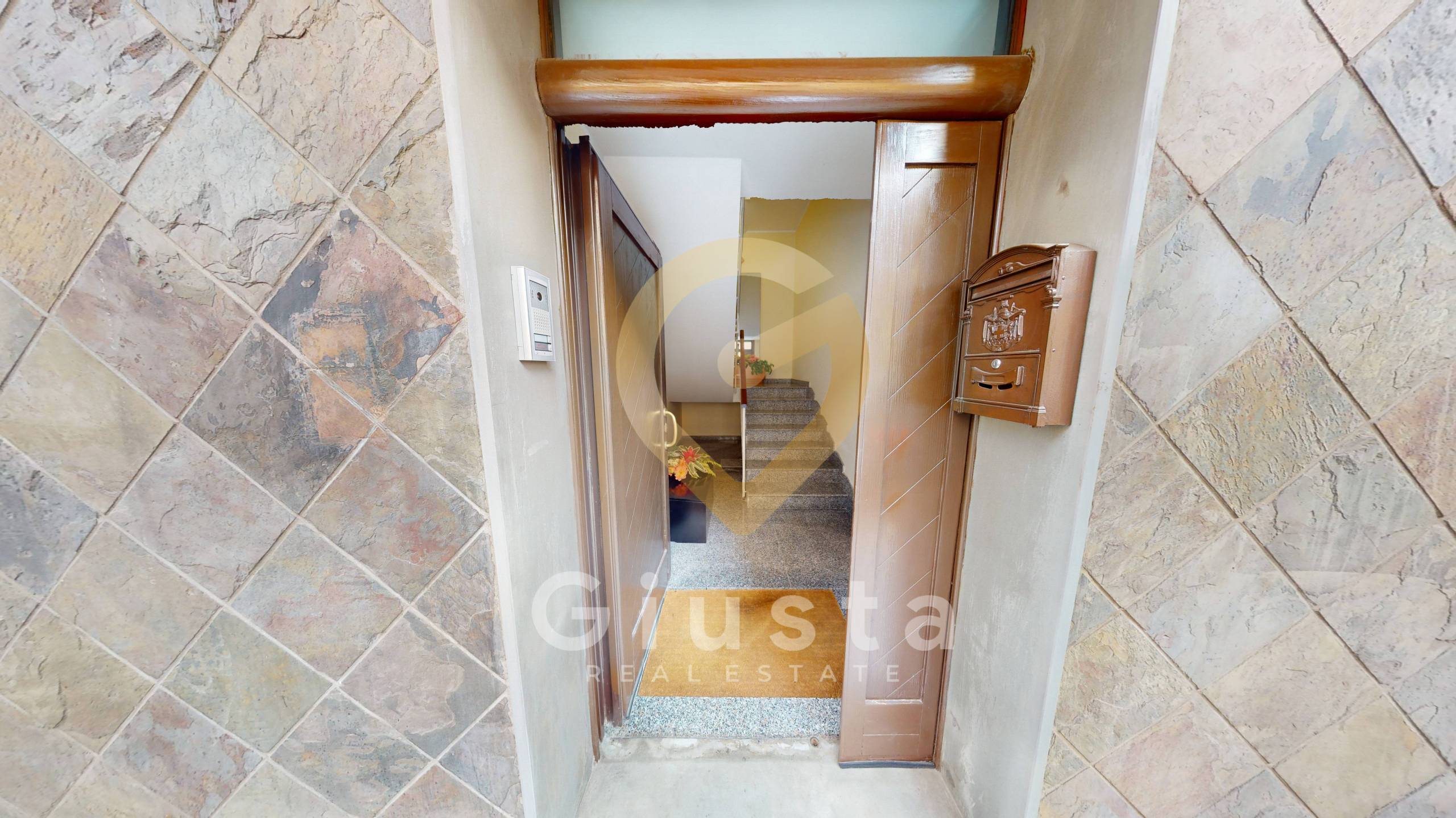 Casa Indipendente in vendita a Brindisi, Commenda