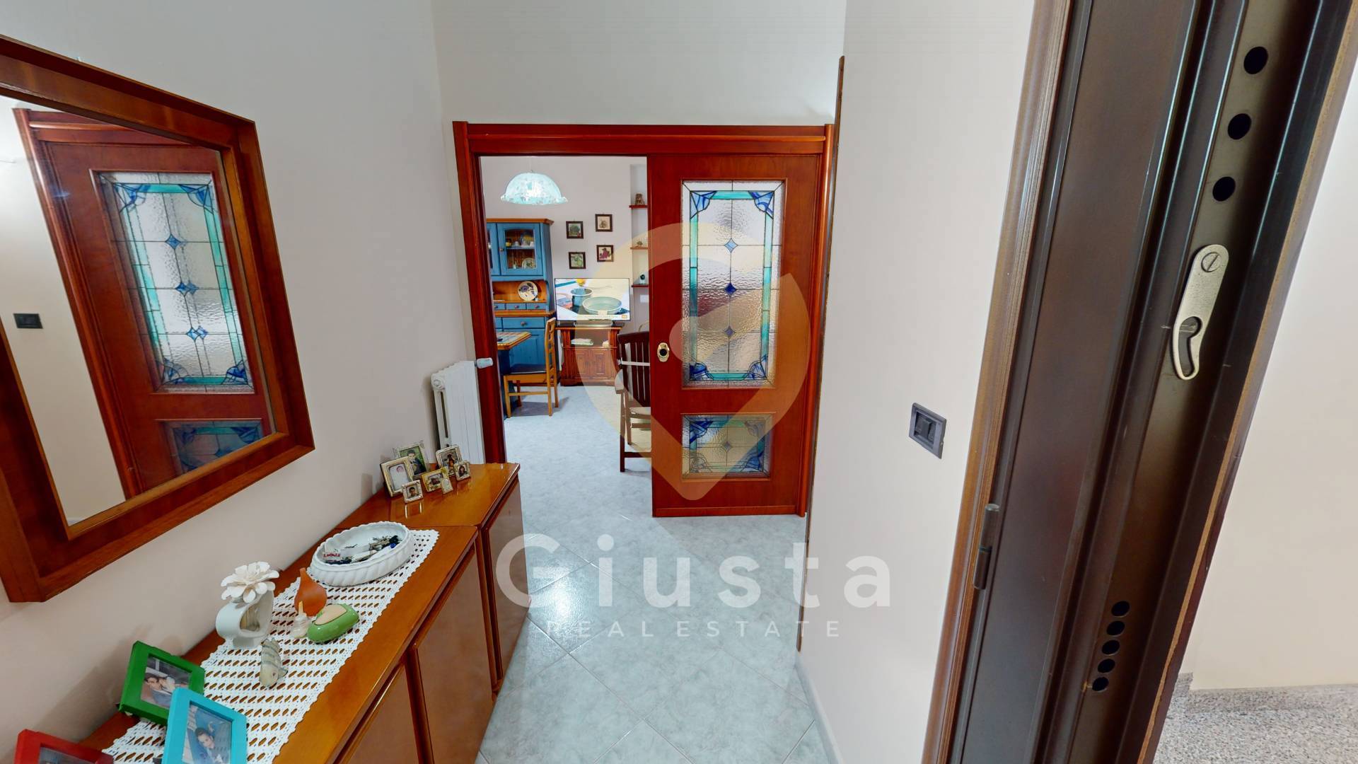 Casa Indipendente in vendita a Brindisi, Commenda