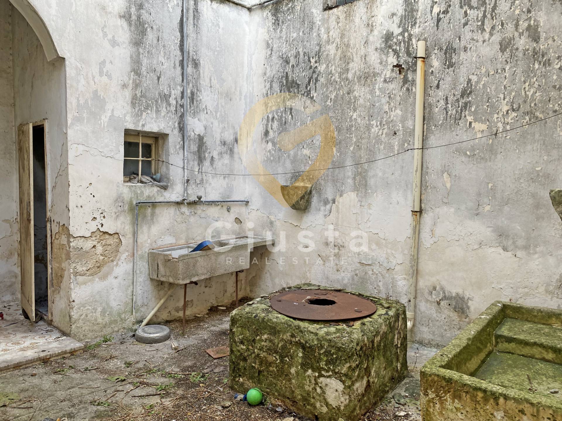 Casa Indipendente in vendita a Guagnano