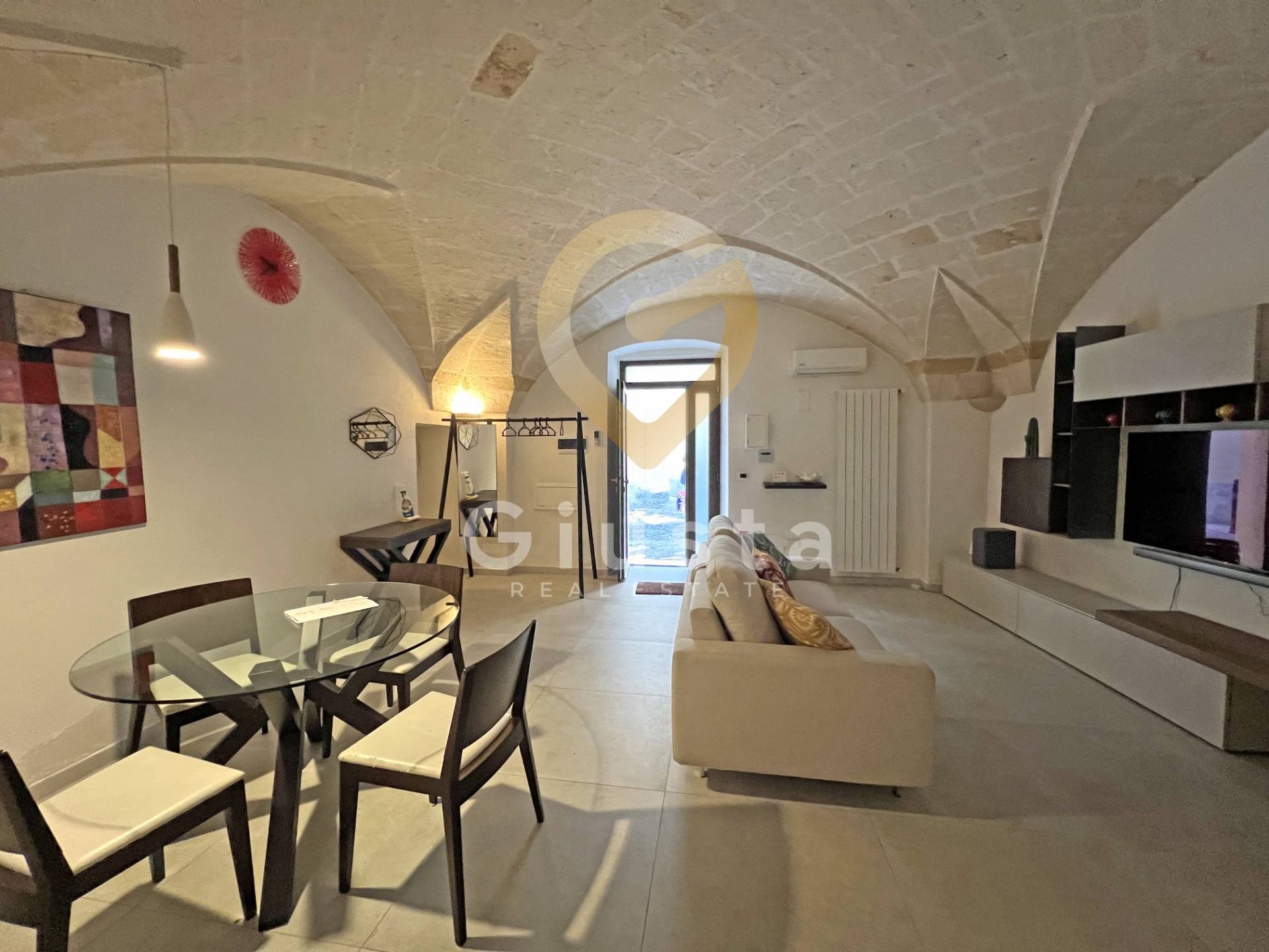 Casa Indipendente in vendita a Brindisi, Zona Centro